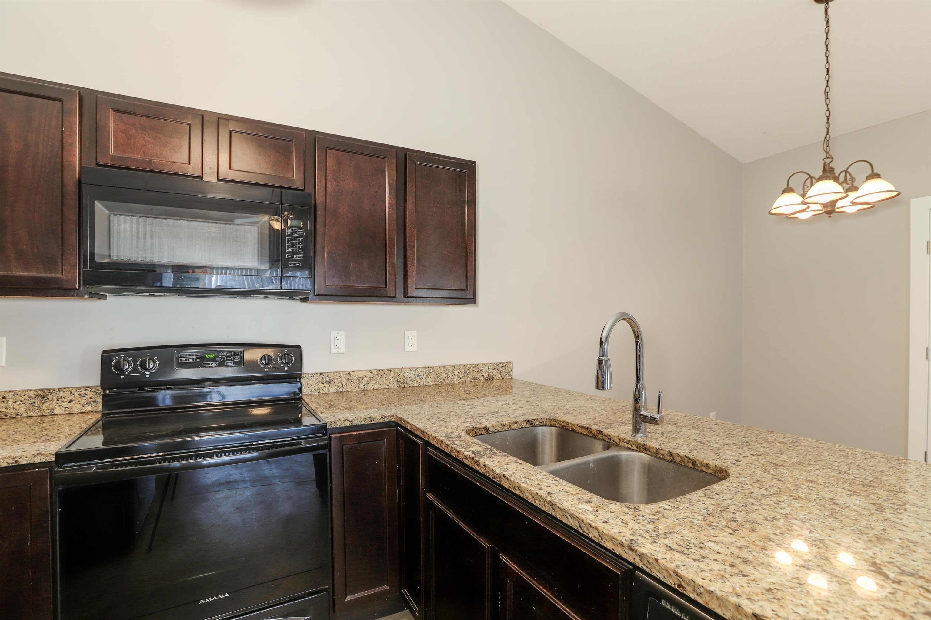 3325-3327 E Aster St Property Photo 6