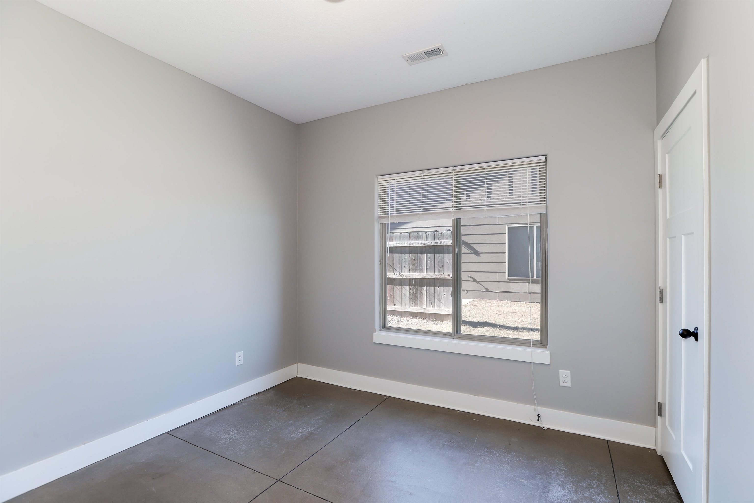 3325-3327 E Aster St Property Photo 32