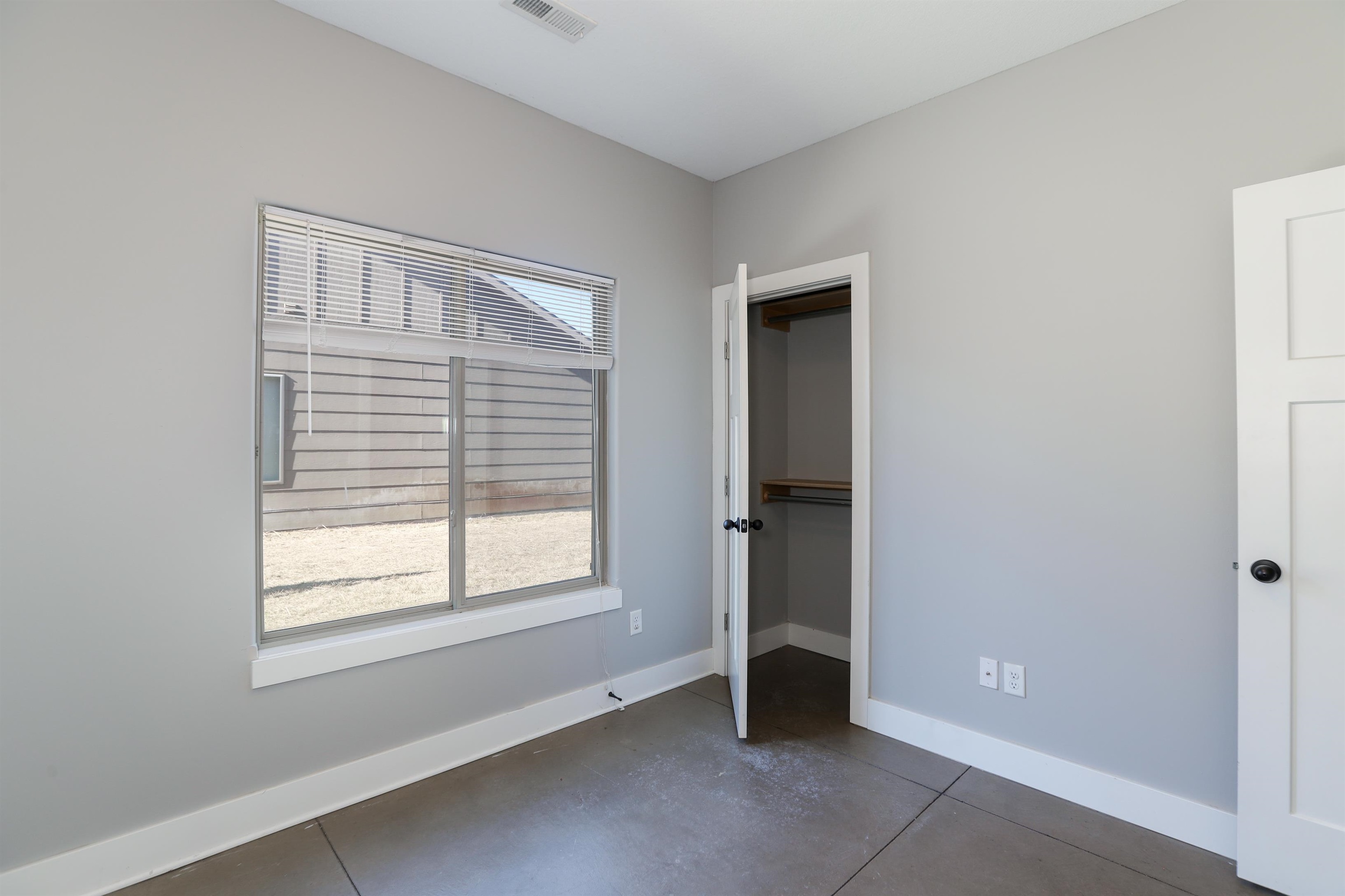 3325-3327 E Aster St Property Photo 33