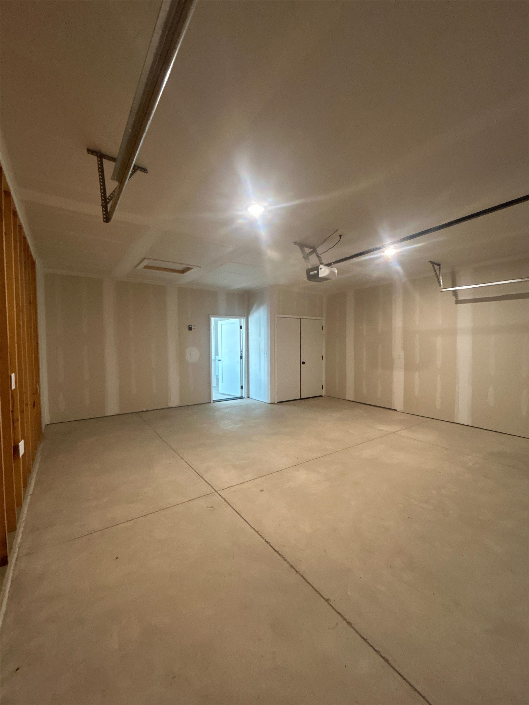 12822 E Blake St Property Photo 32