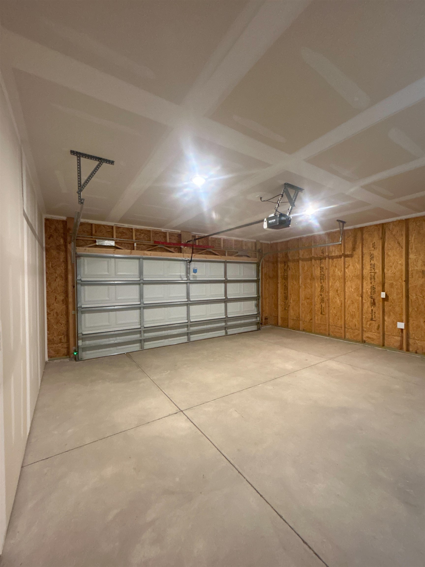 12822 E Blake St Property Photo 33