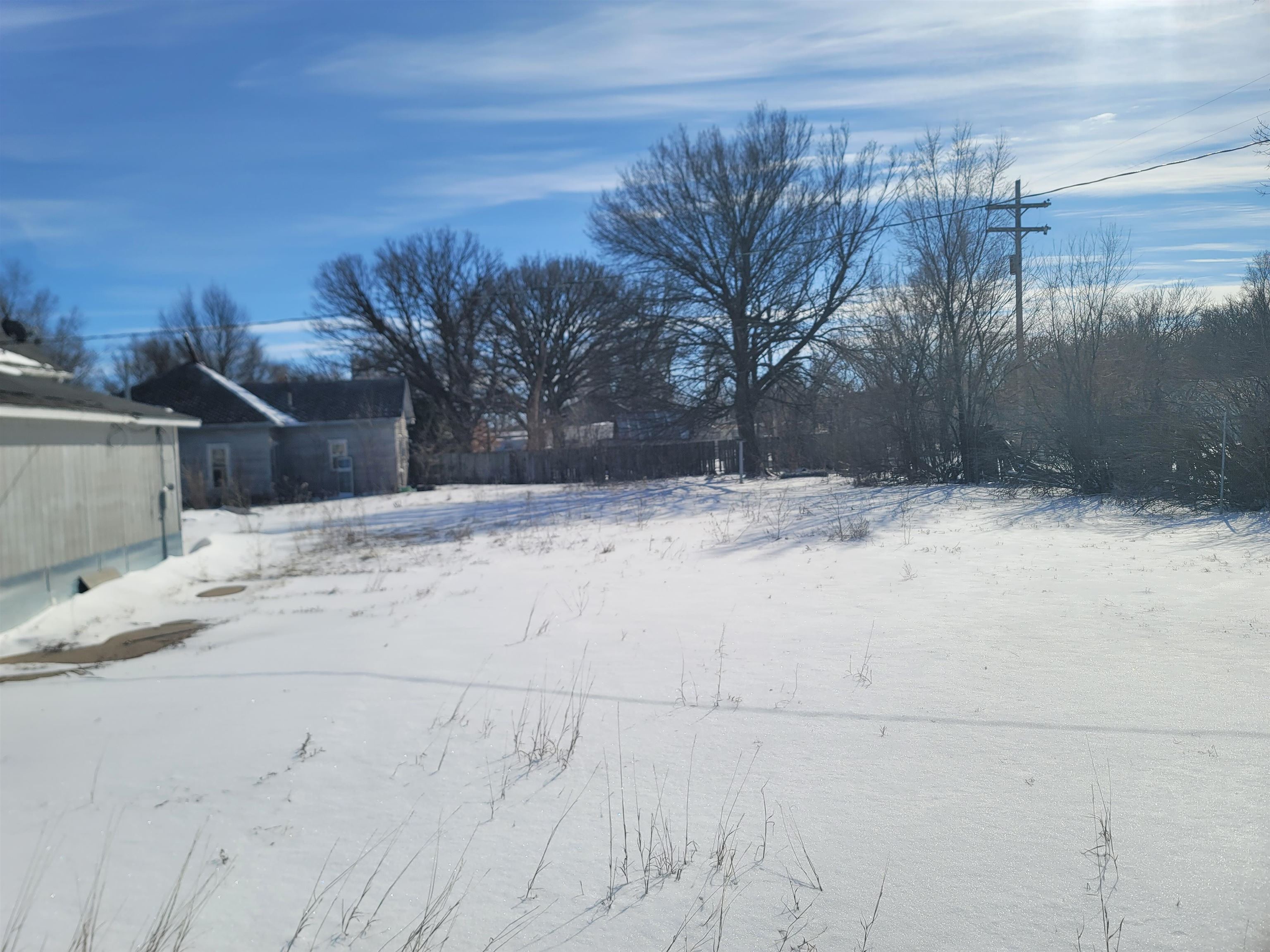 501 8th St Property Photo 10