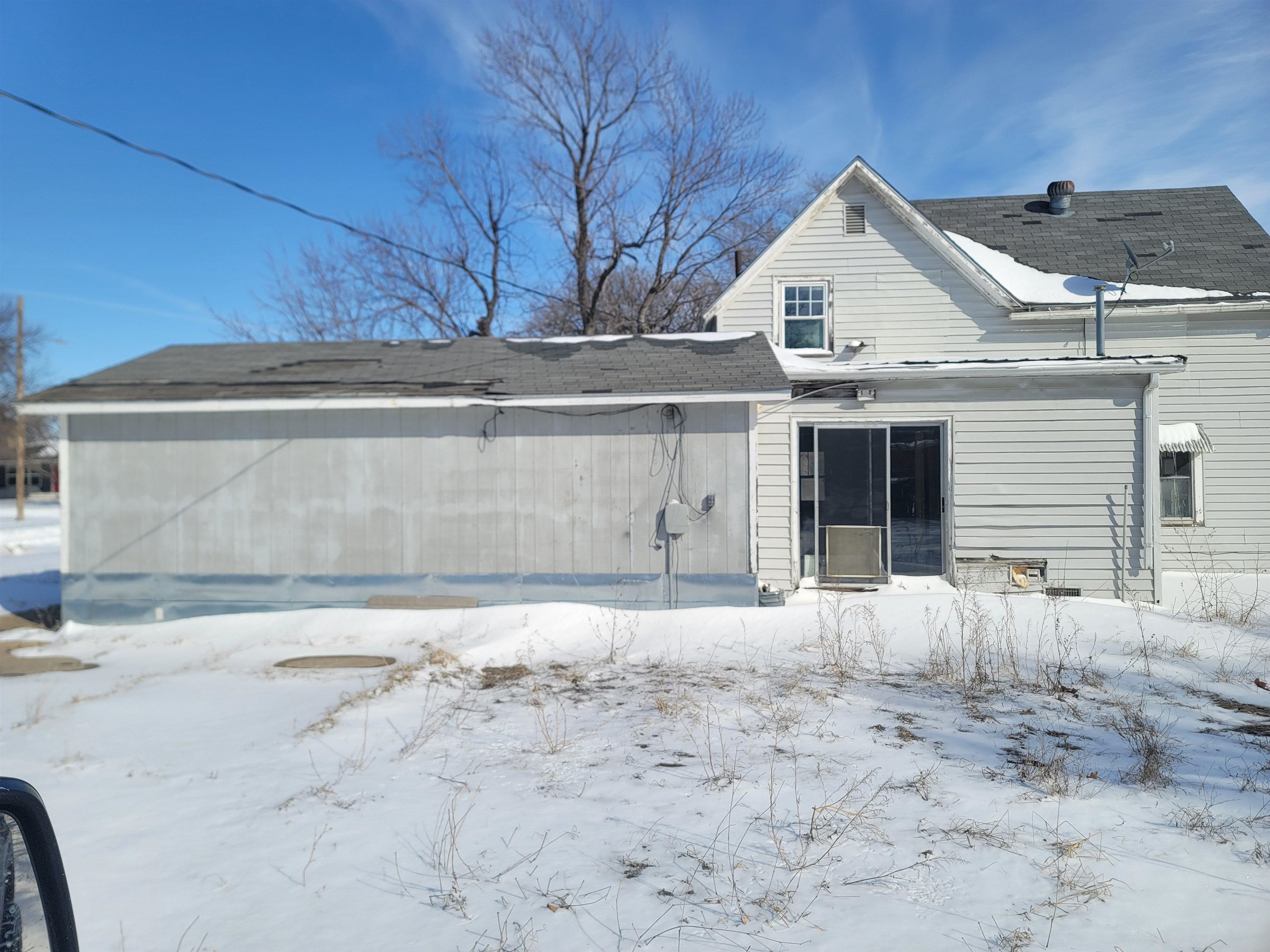 501 8th St Property Photo 13