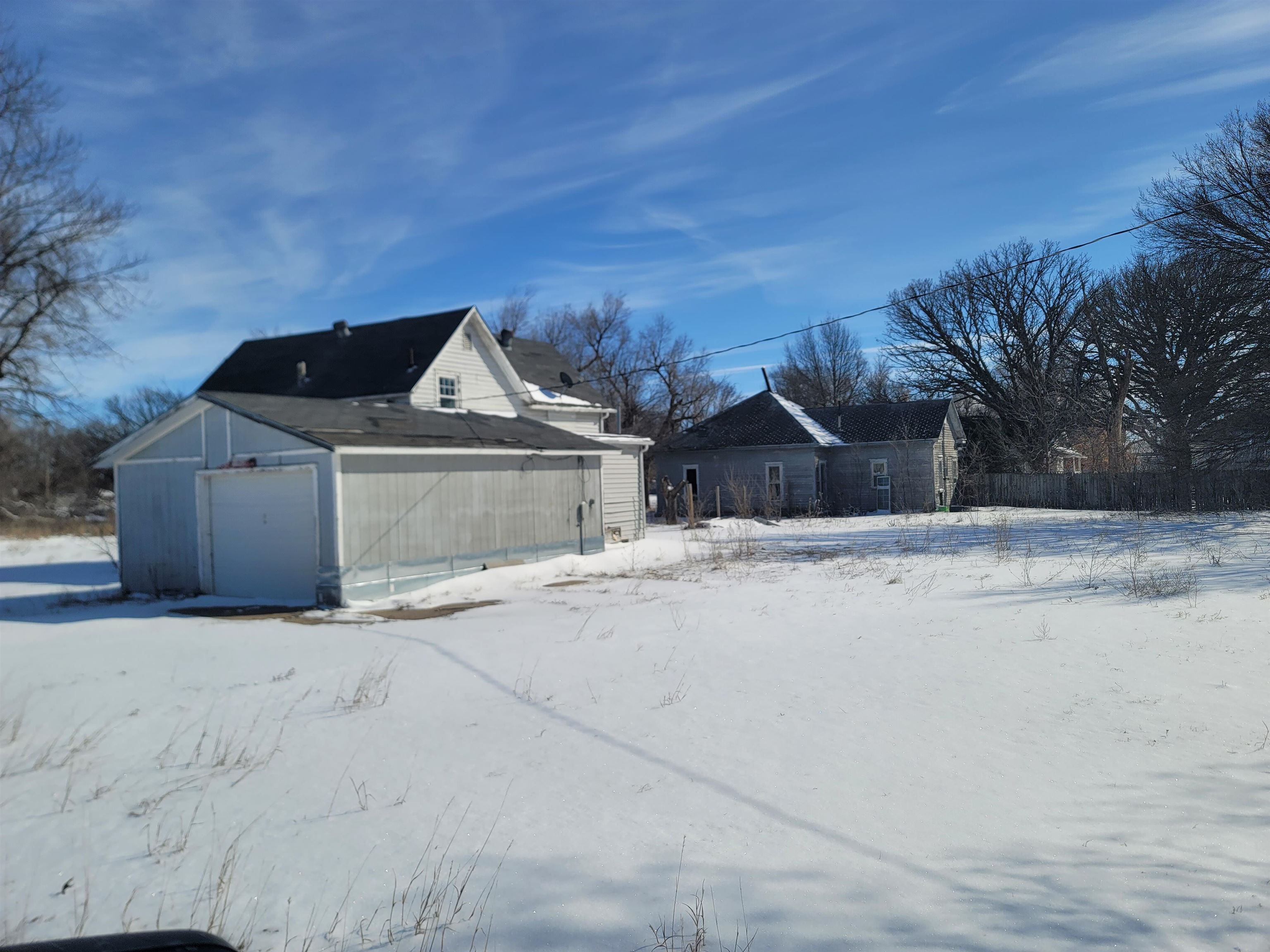 501 8th St Property Photo 14