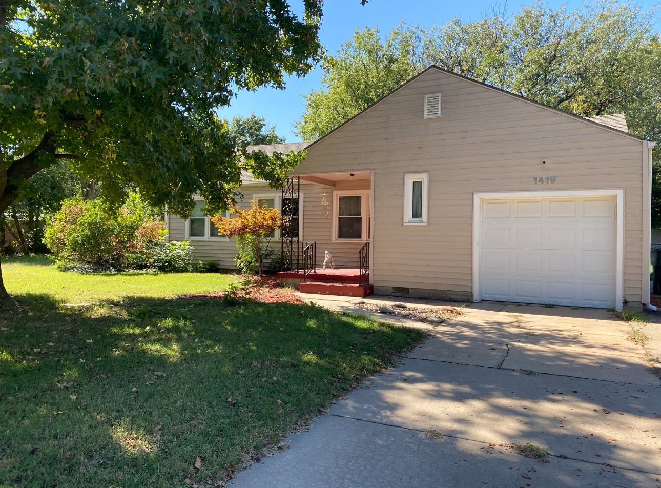 Forney & Stone Real Estate Listings Main Image