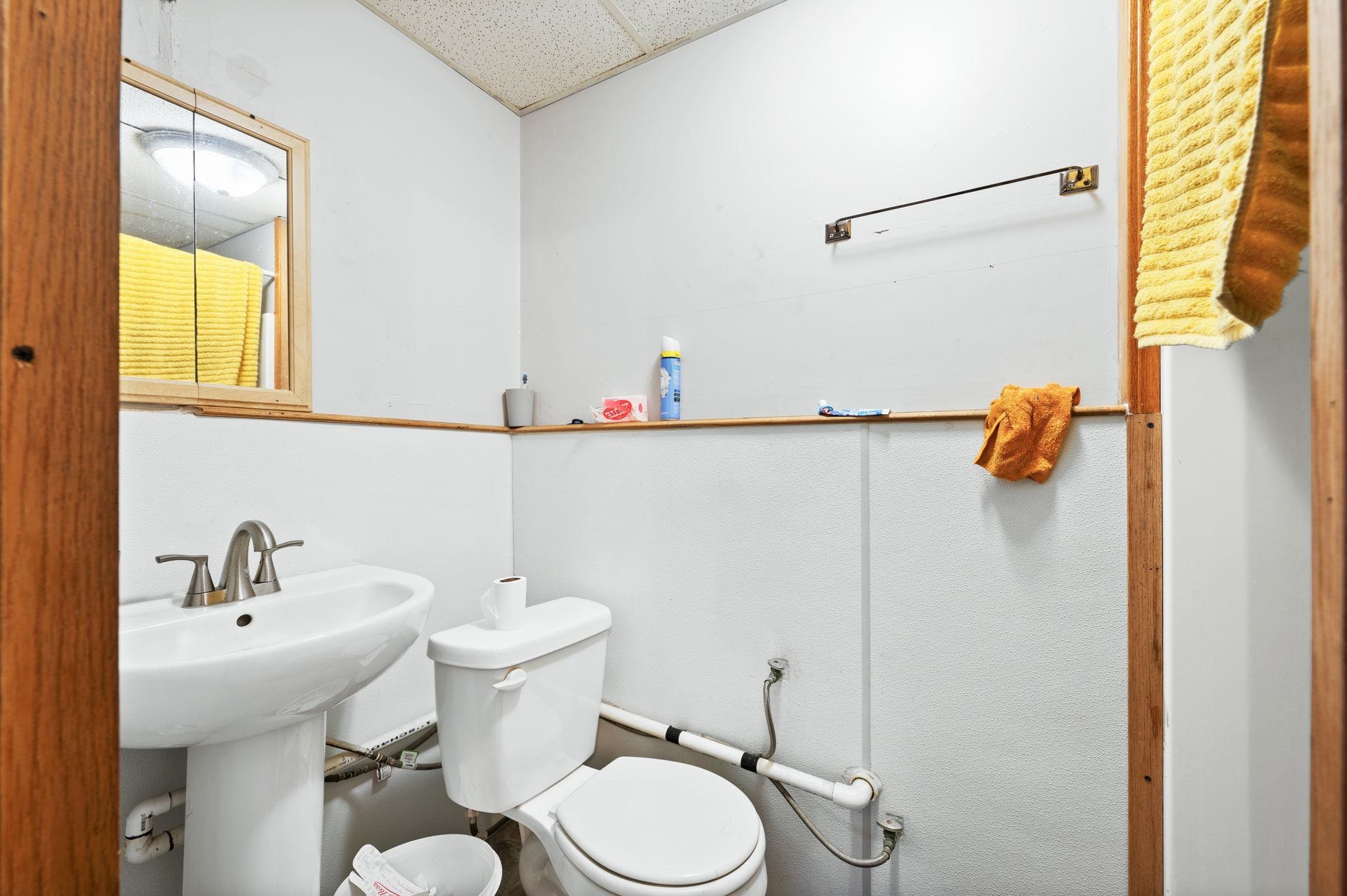 1302 S Topeka Property Photo 16
