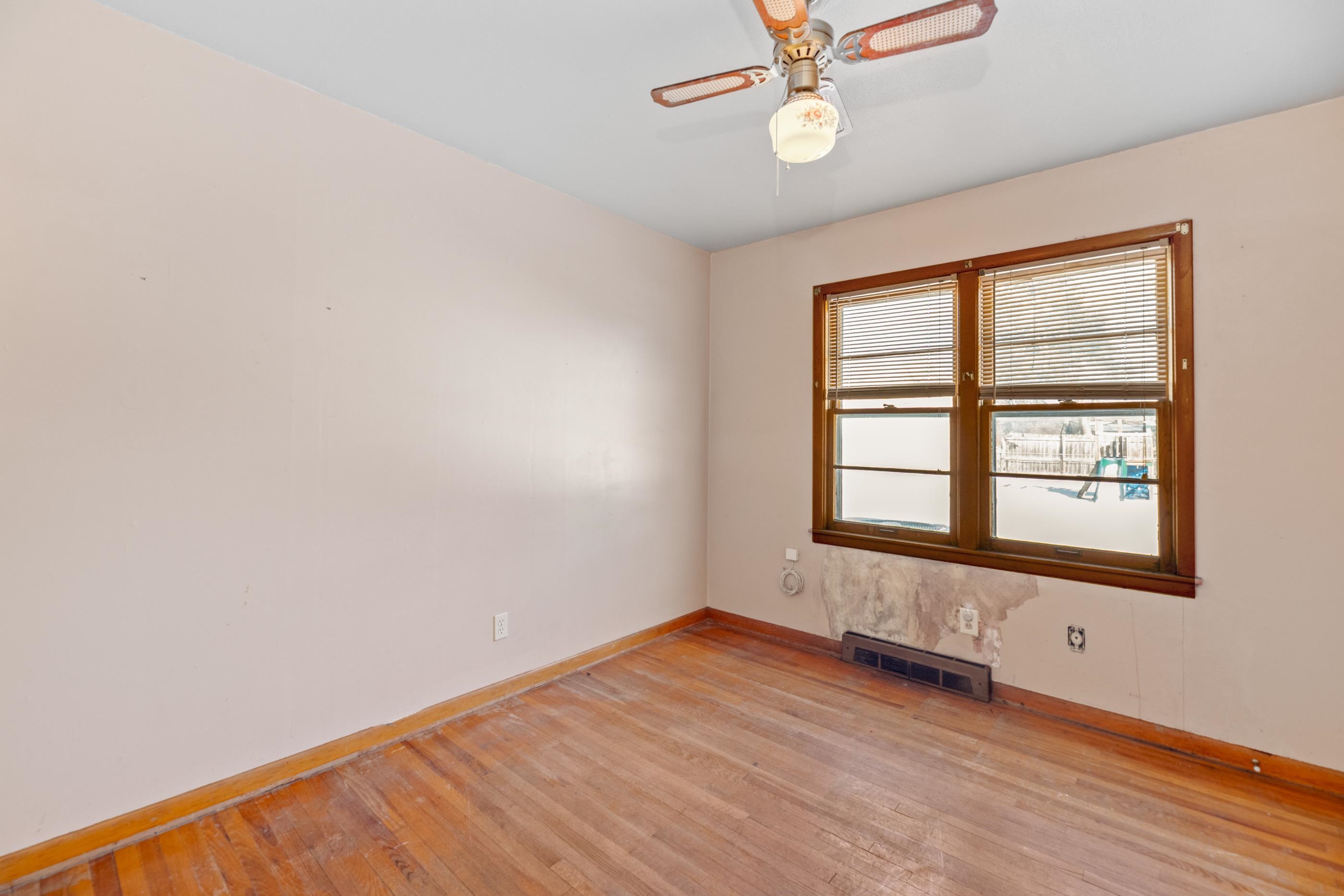 1218 W Calvert St. Property Photo 15