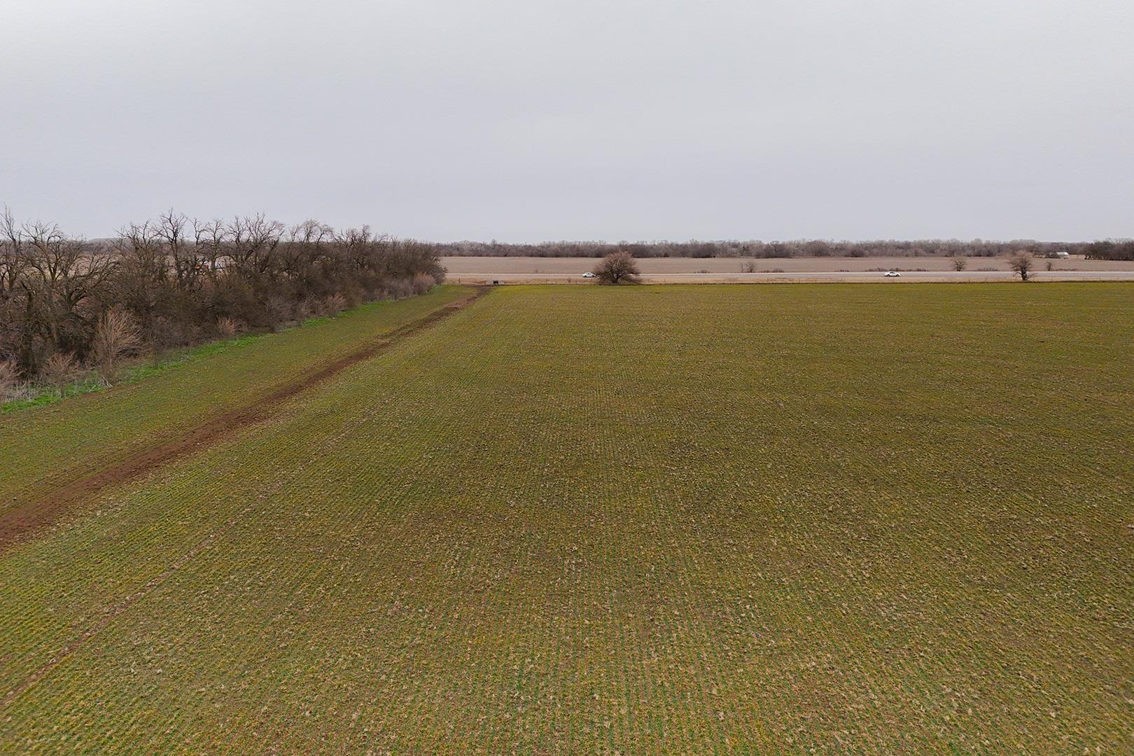 74+/- Acres 101st Property Photo 16