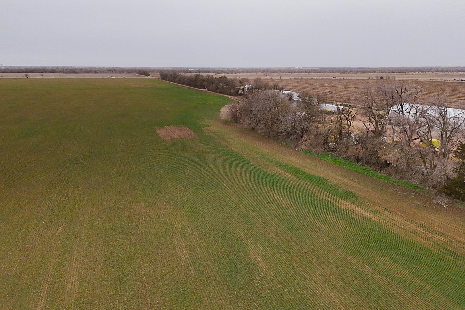 74+/- Acres 101st Property Photo 24