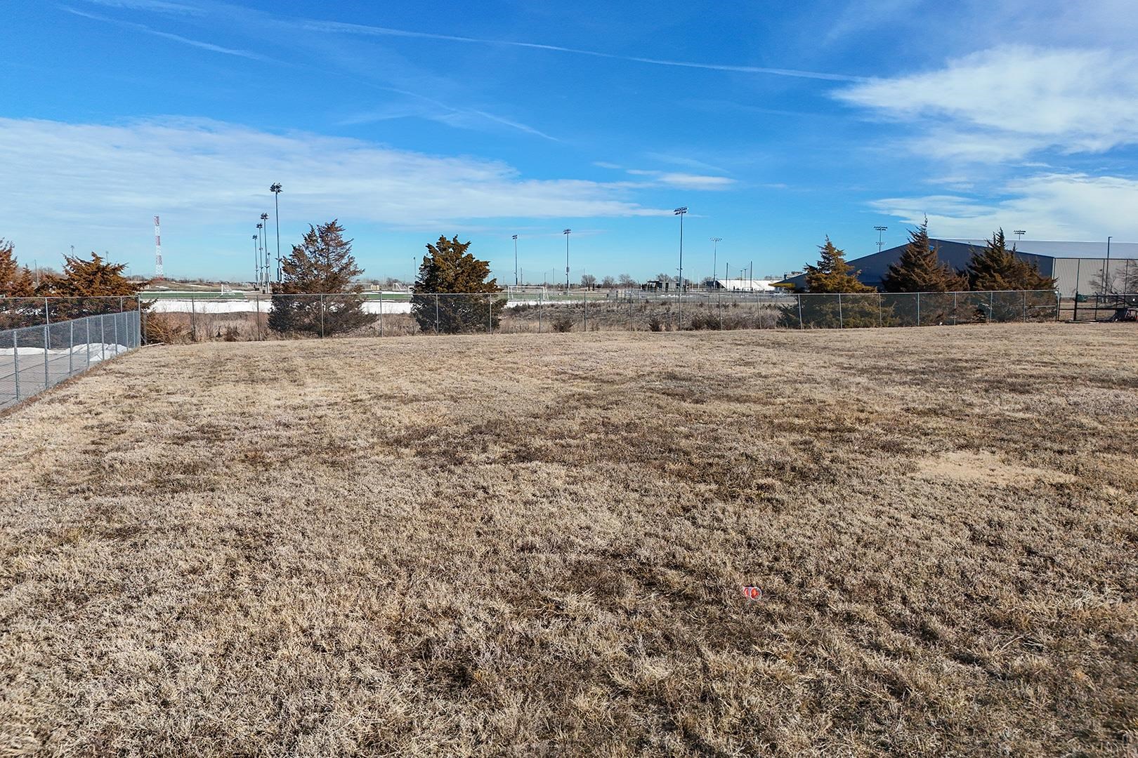 1.93 Acres E 26th Circle N Property Photo 20