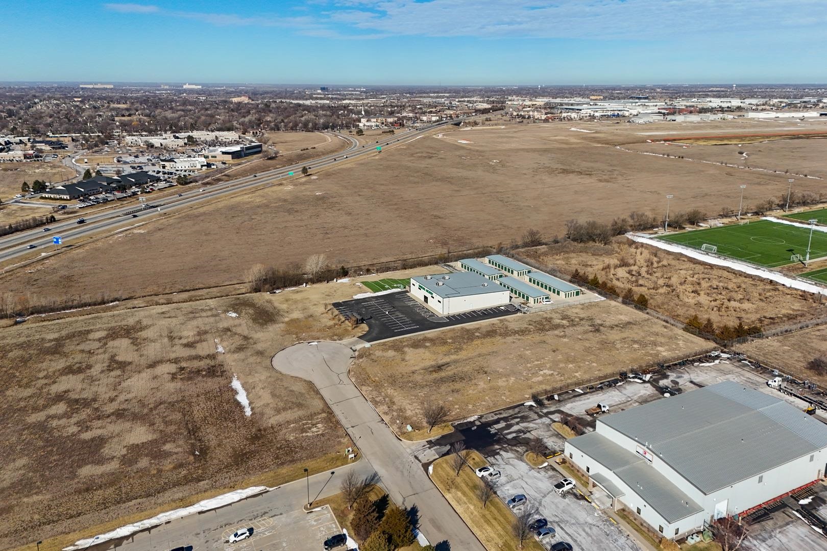 1.93 Acres E 26th Circle N Property Photo 28