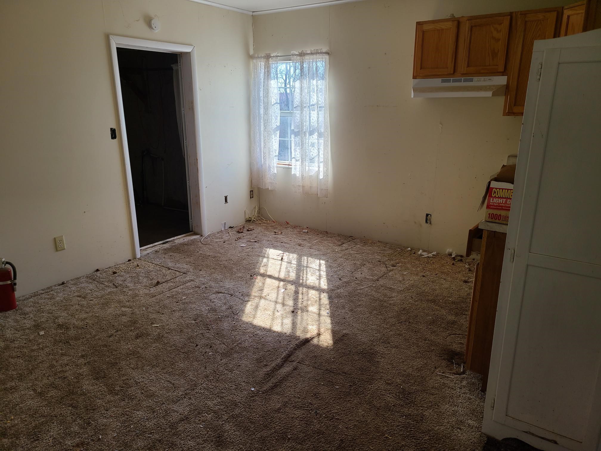 422 W Main St Property Photo 21