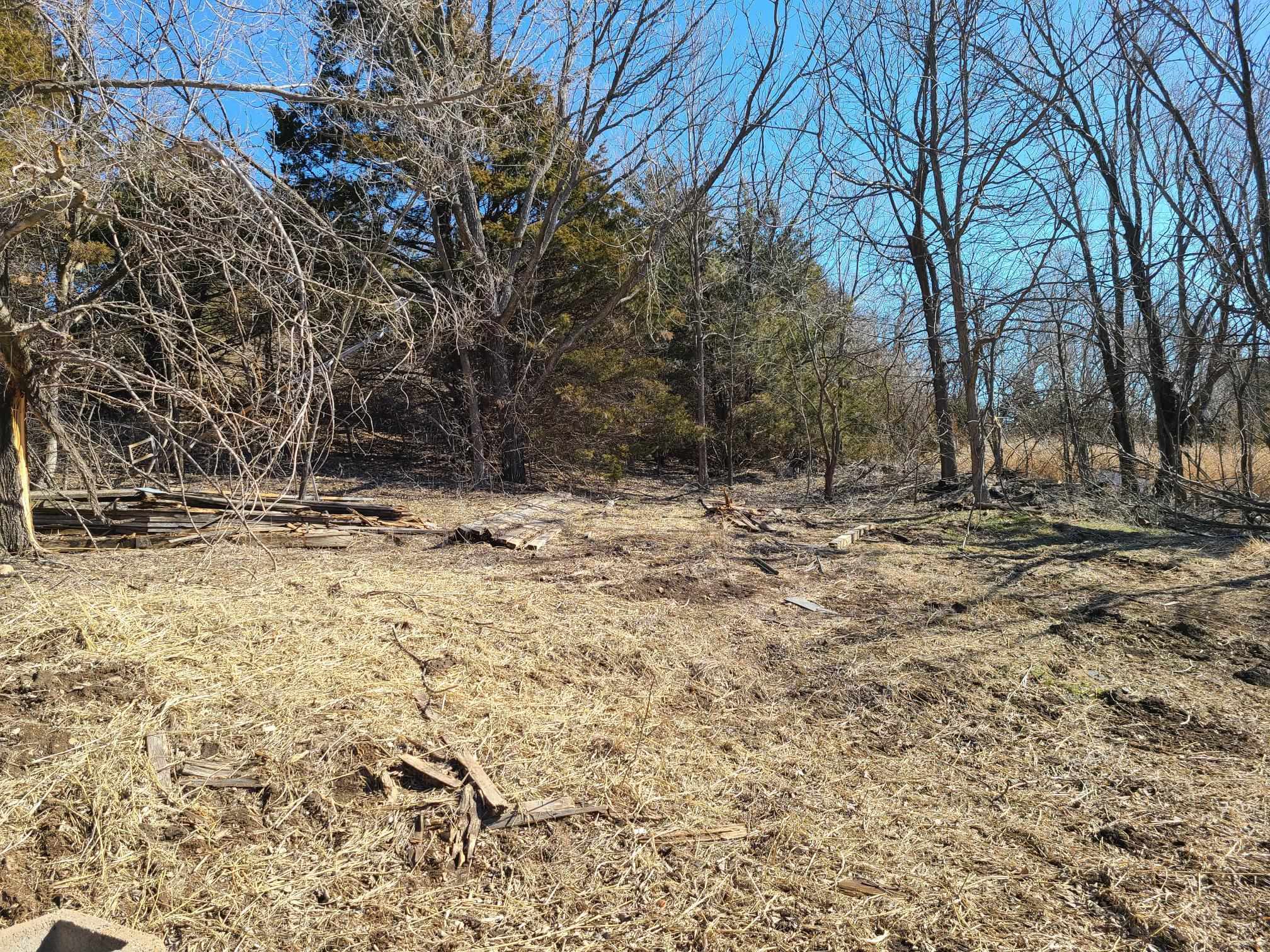 422 W Main St Property Photo 35