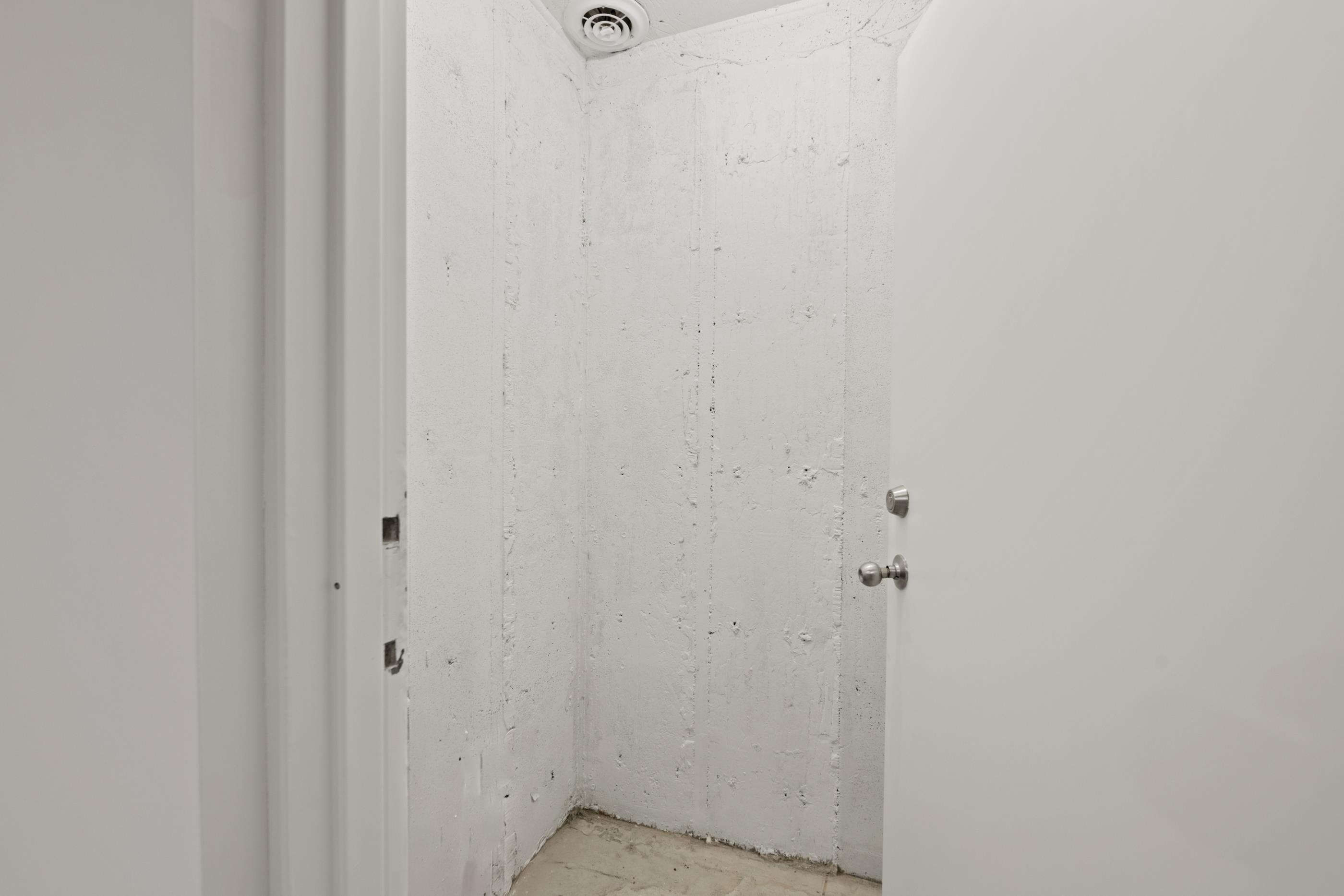 1217 E Park Glen Ct Property Photo 25