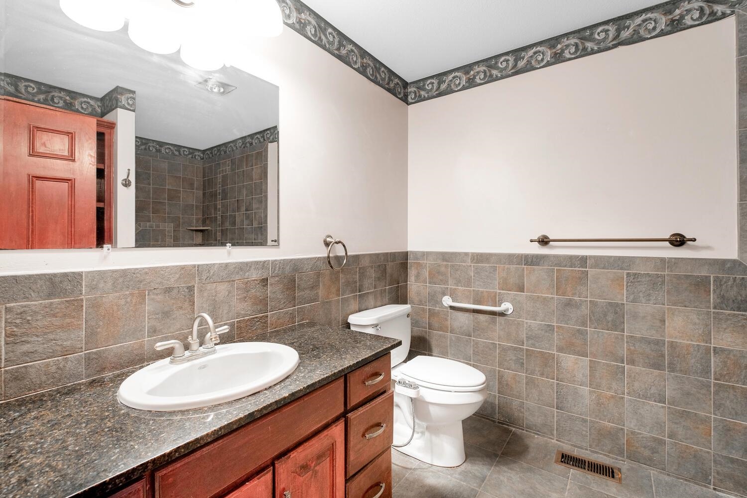 12700 W Macarthur Rd Property Photo 23