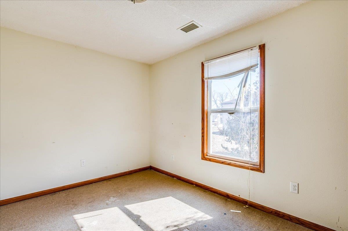 2511 N Chautauqua Ave Property Photo 10
