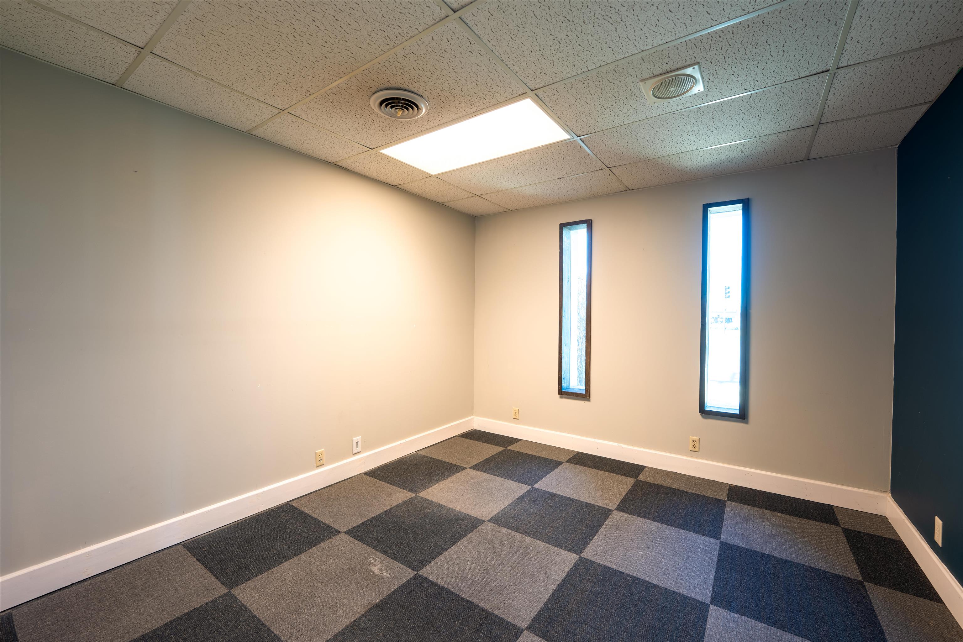 2103 S Ohio St Property Photo 12
