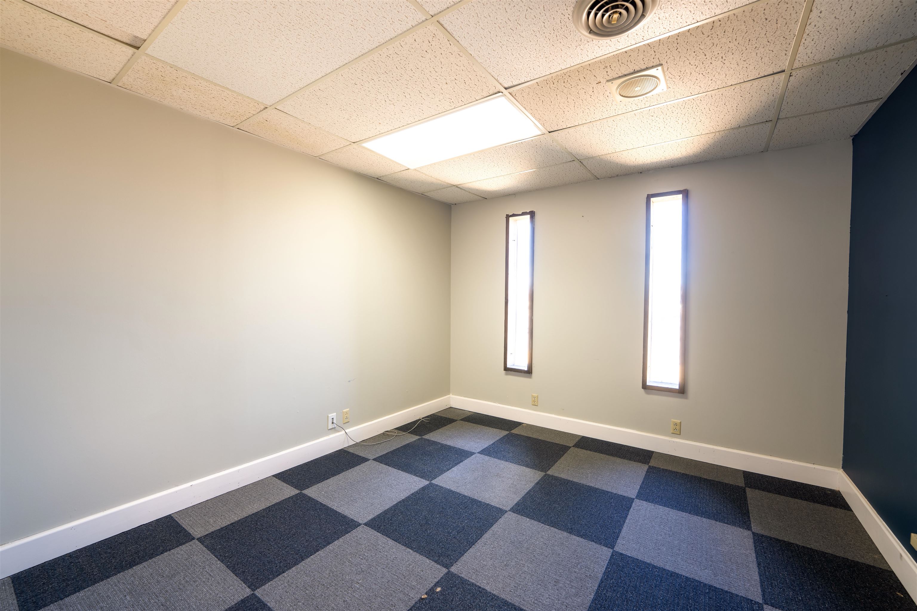 2103 S Ohio St Property Photo 14