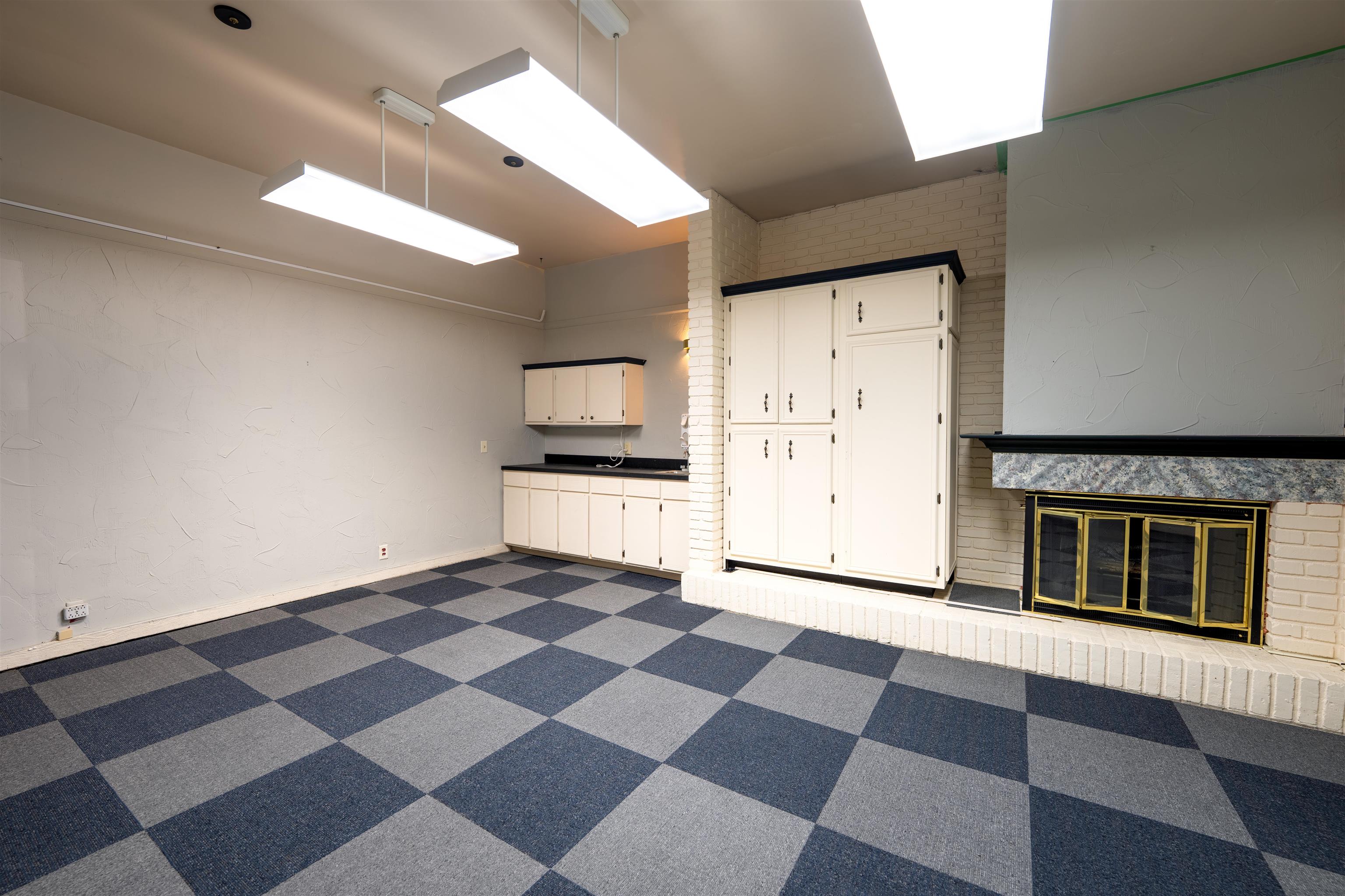 2103 S Ohio St Property Photo 16