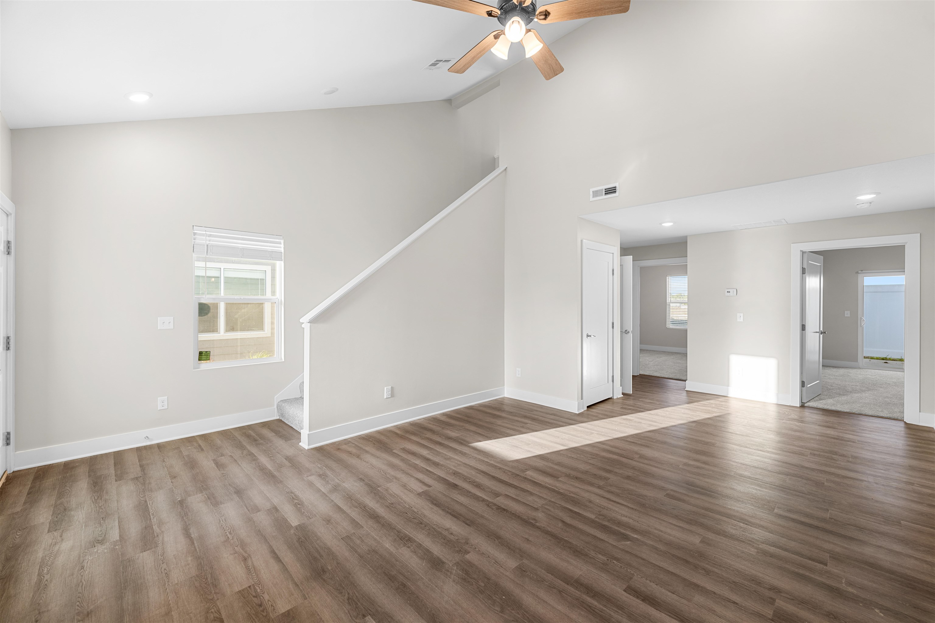 2735 Tim Rogers Ln Property Photo 7