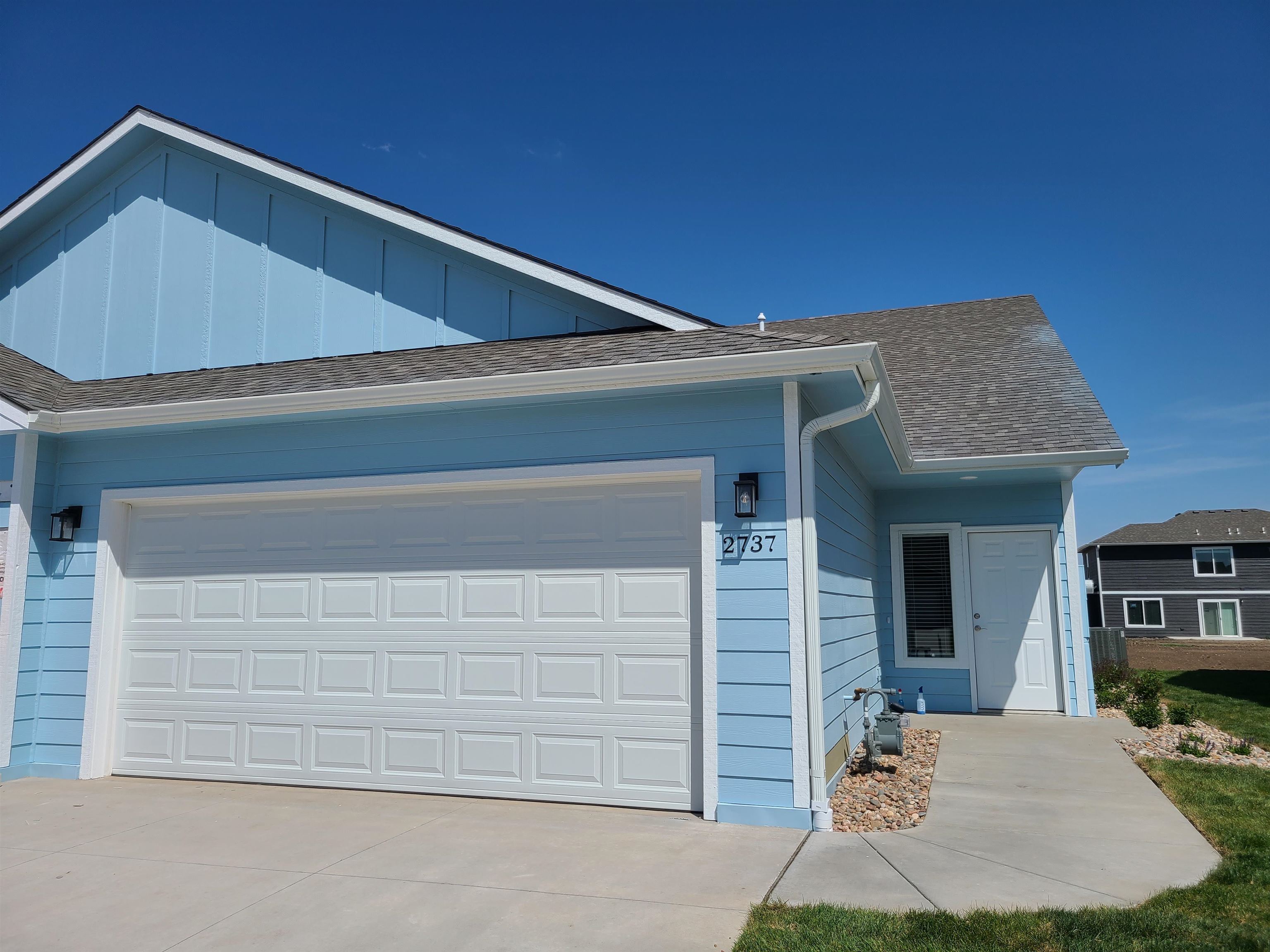2737 Tim Rogers Ln Property Photo