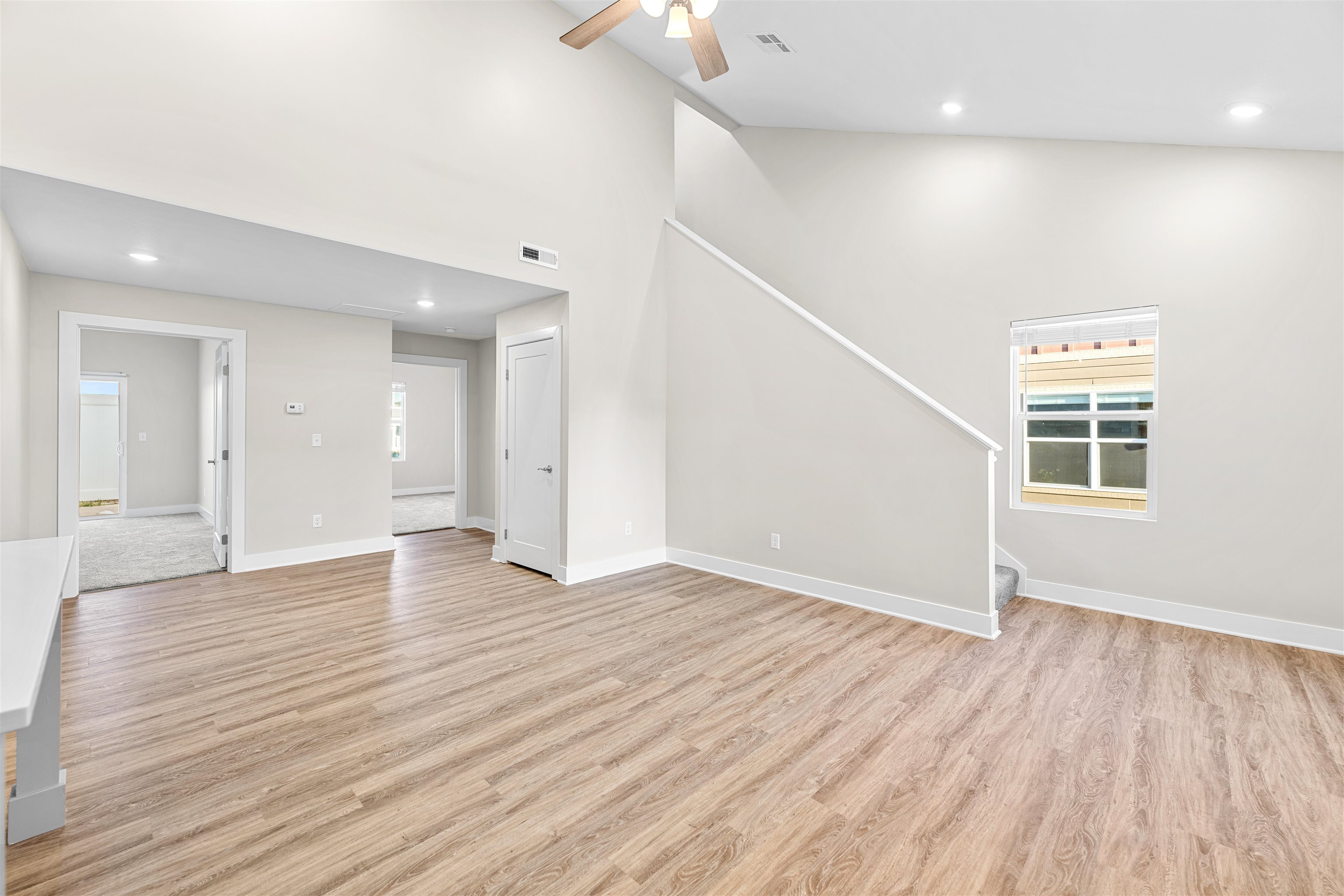 2737 Tim Rogers Ln Property Photo 6
