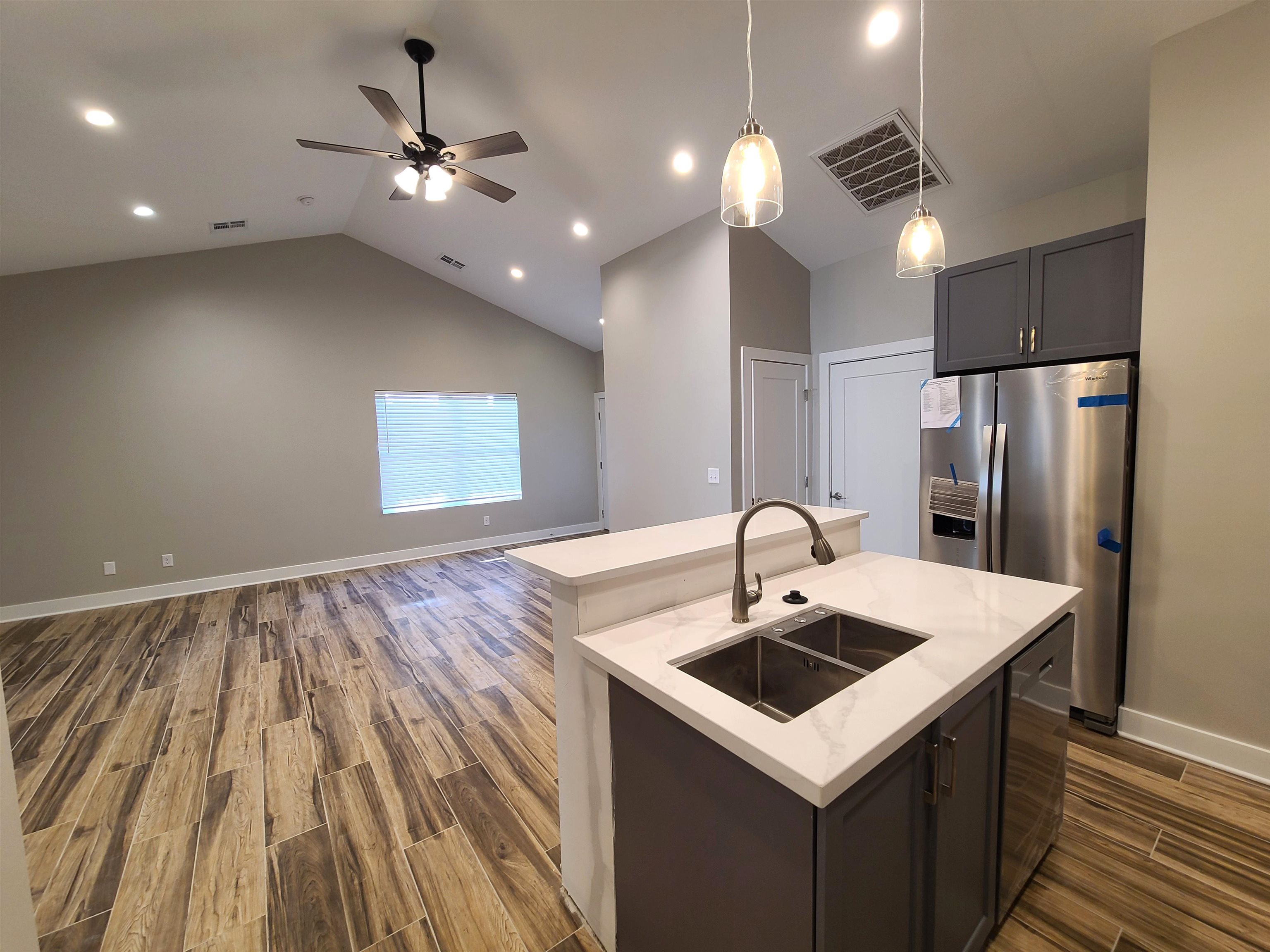 2736 Tim Rogers Ln Property Photo 4