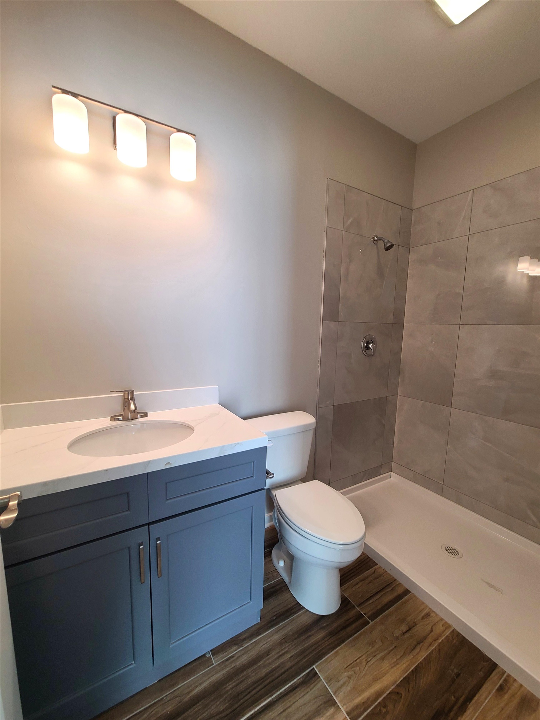 2736 Tim Rogers Ln Property Photo 9