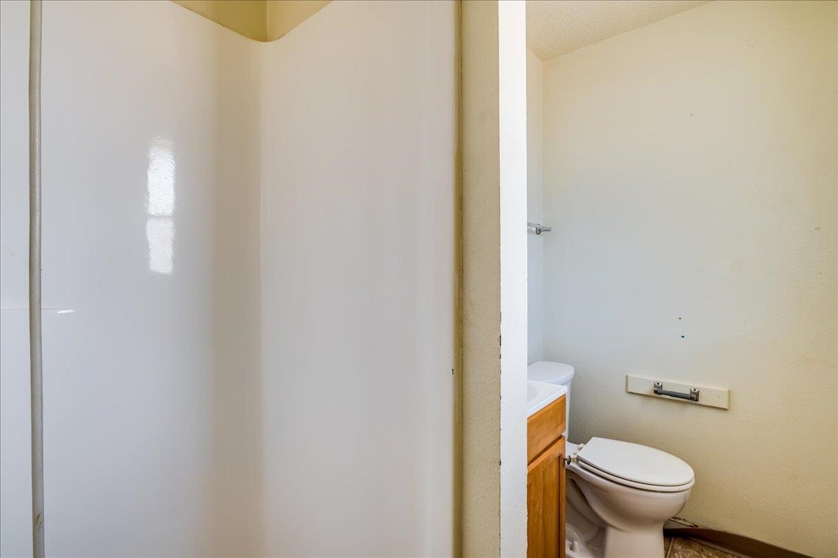 2640 N Gentry Property Photo 7