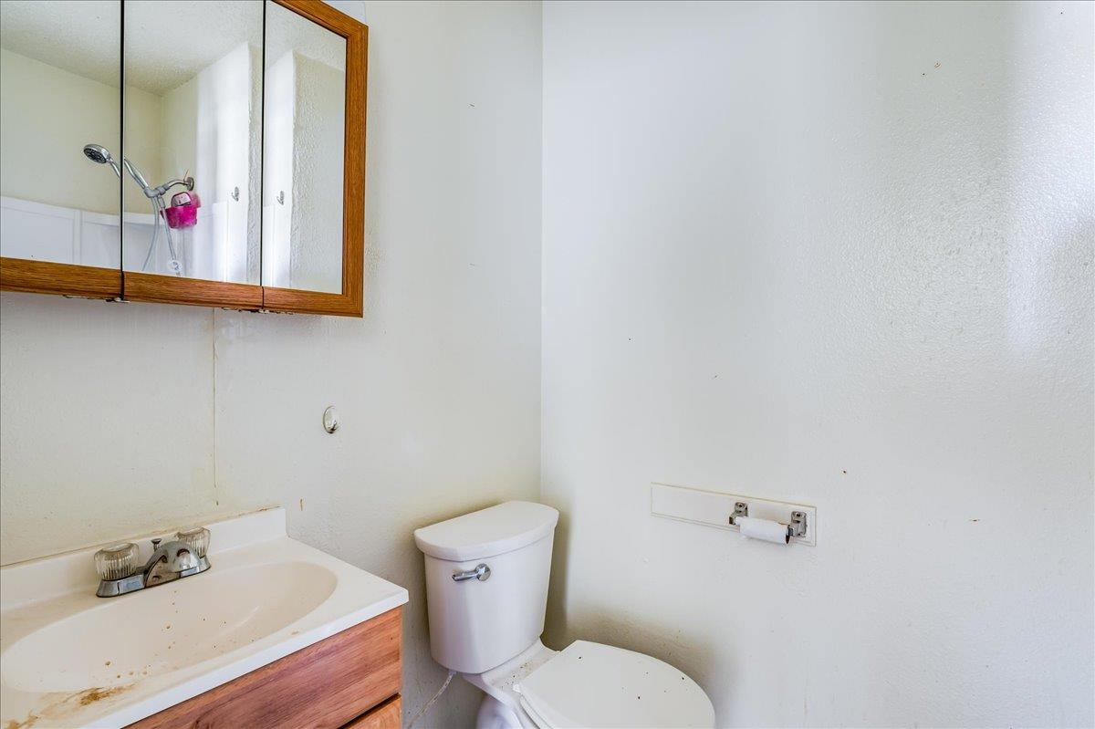 2640 N Gentry Property Photo 8