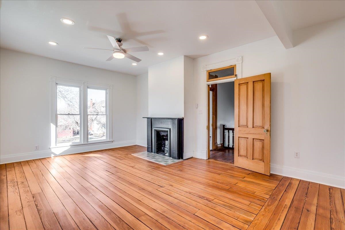 1136 N Market St Property Photo 25