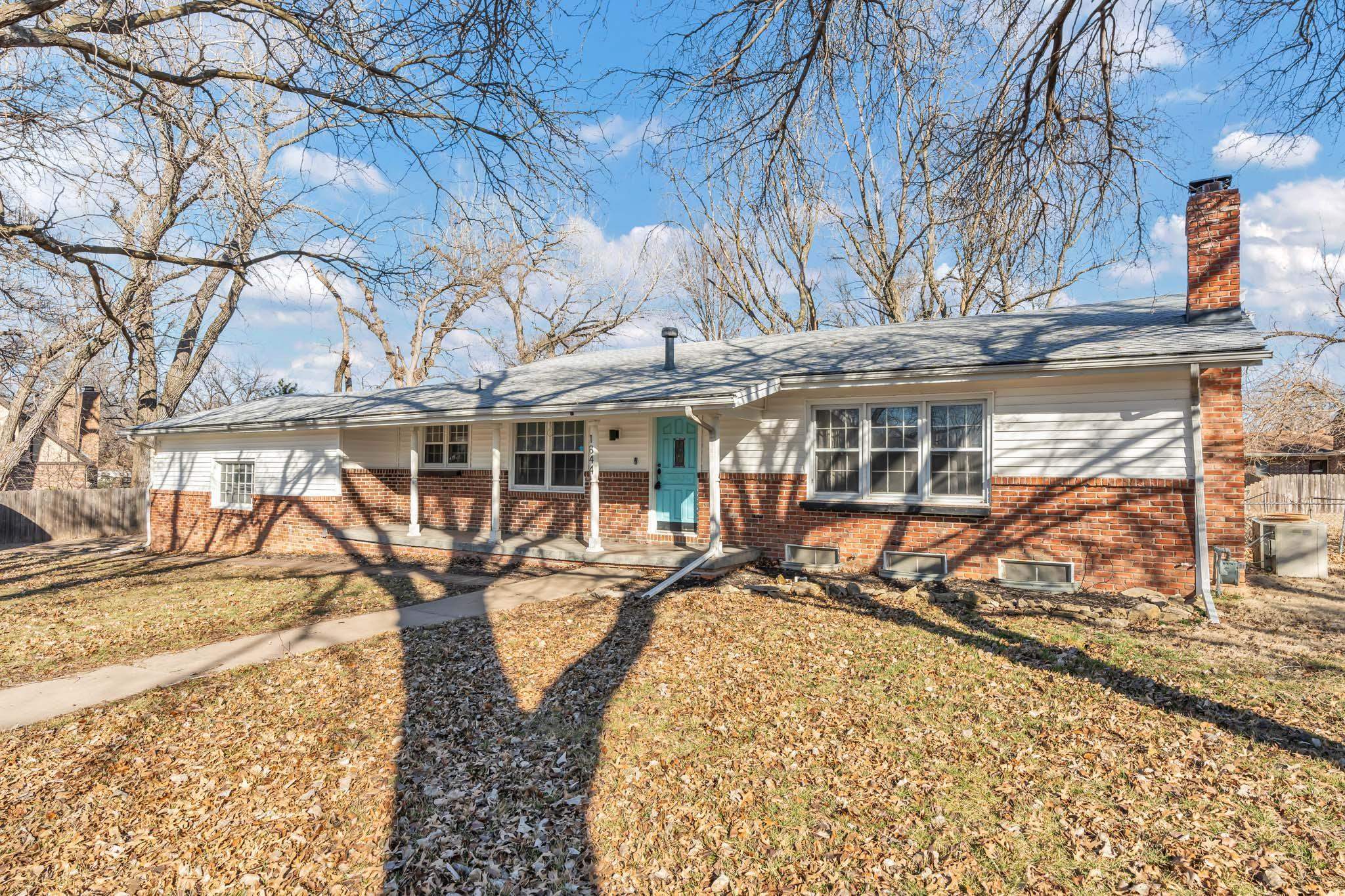 1844 Ridge Rd Property Photo