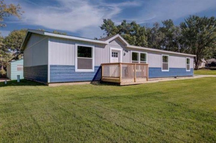 404 N College Property Photo