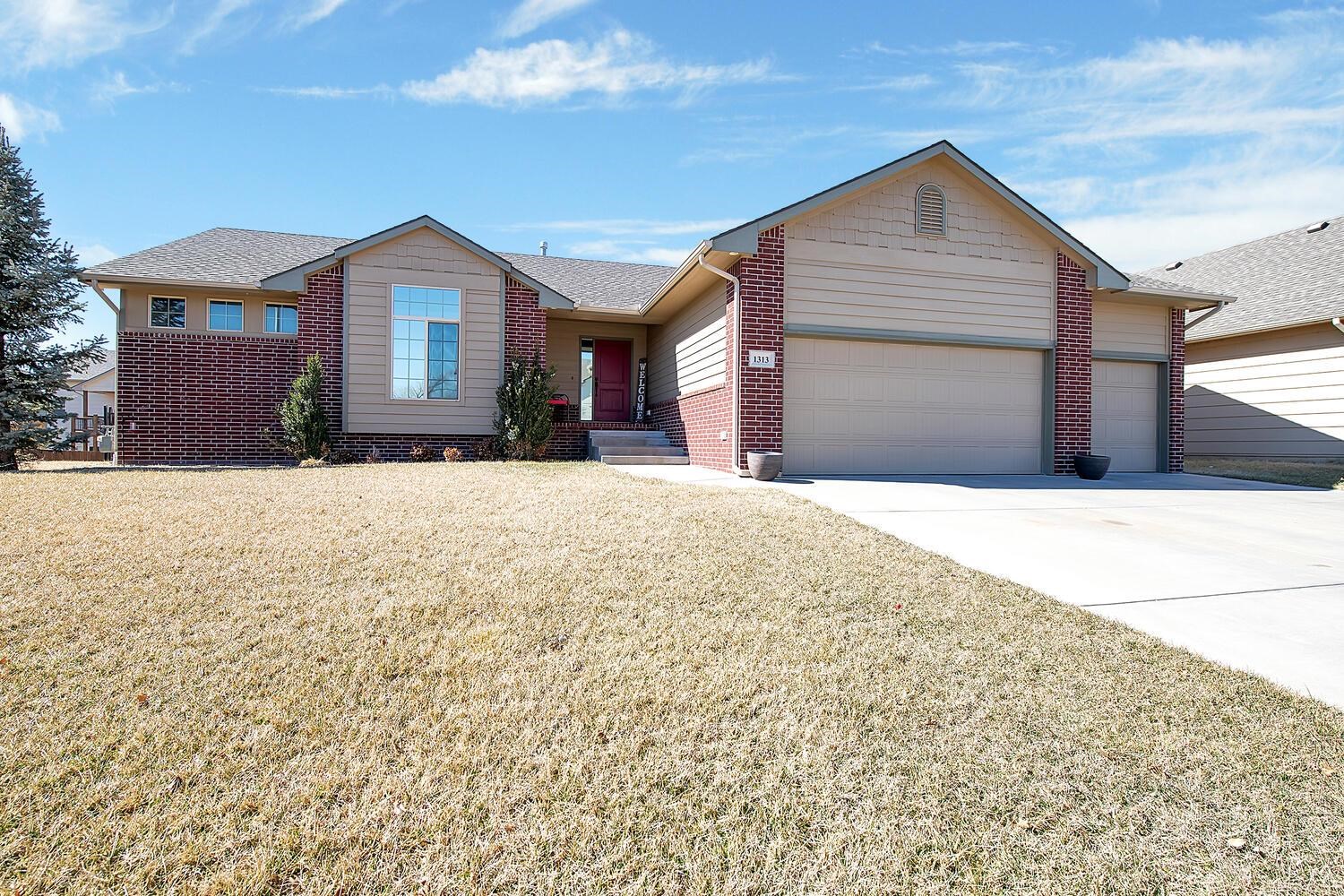 Belle Chase Real Estate Listings Main Image