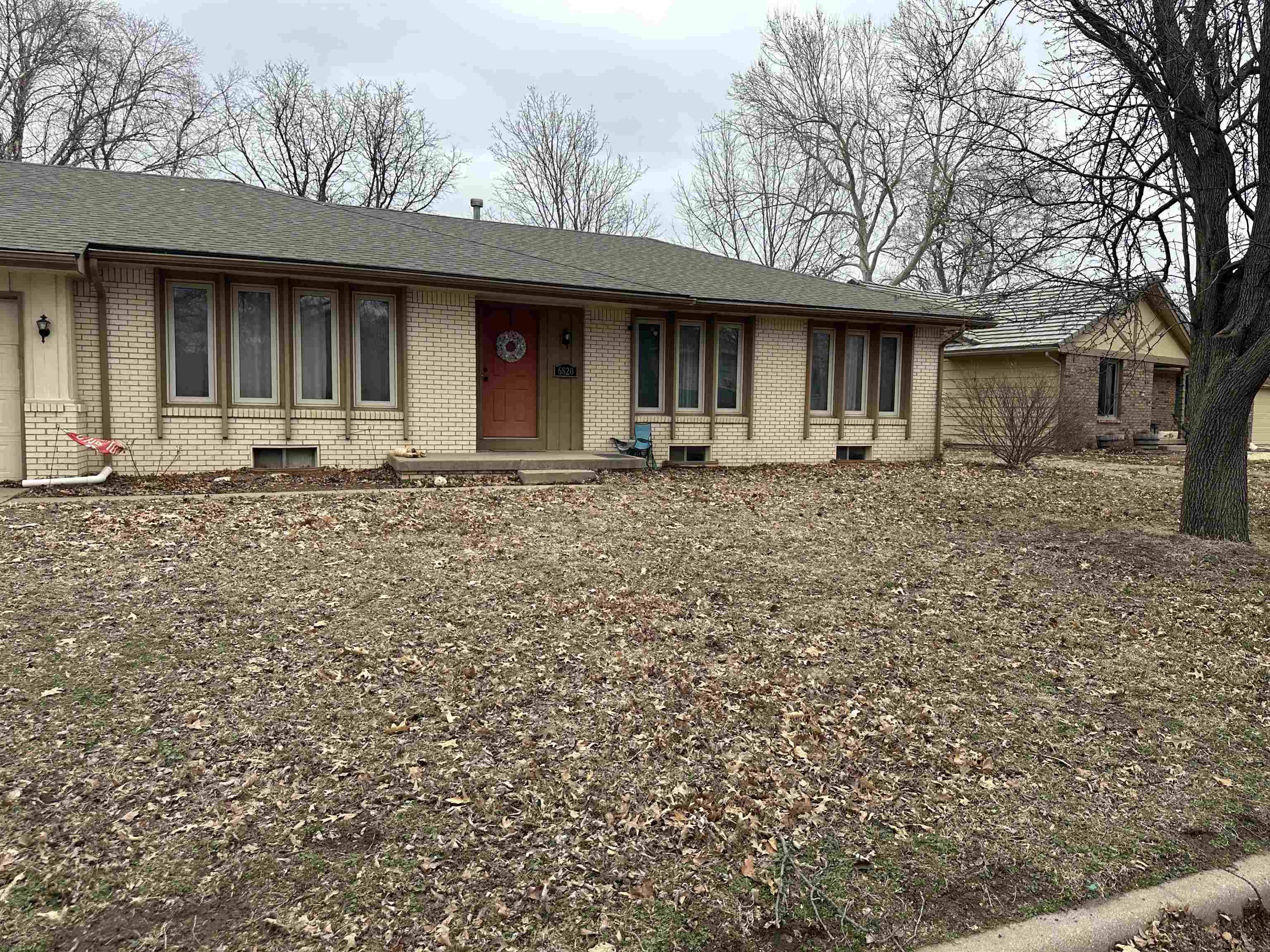 6820 W Sheriac Cir Property Photo