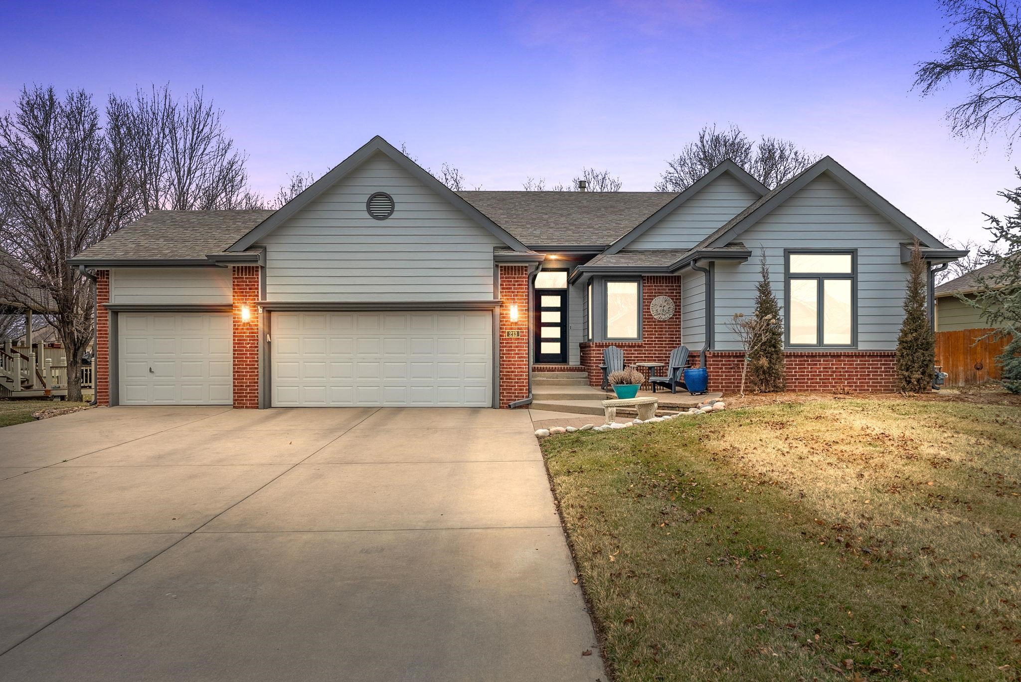 213 Chaparral Ct Property Photo