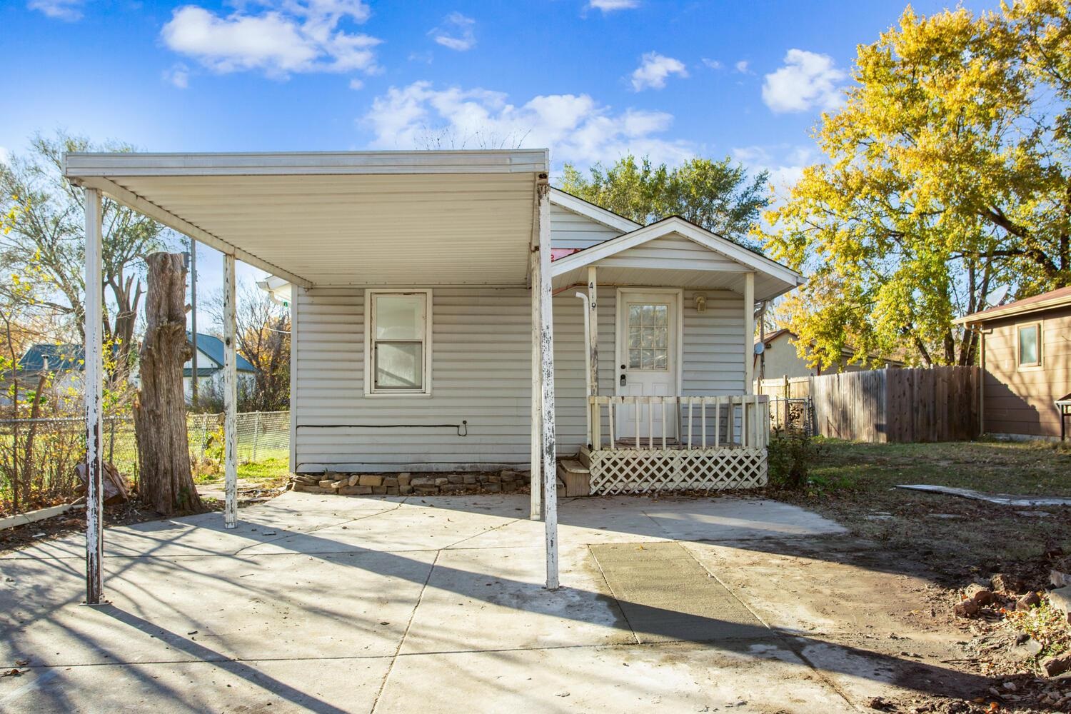 419 N Mclain Property Photo