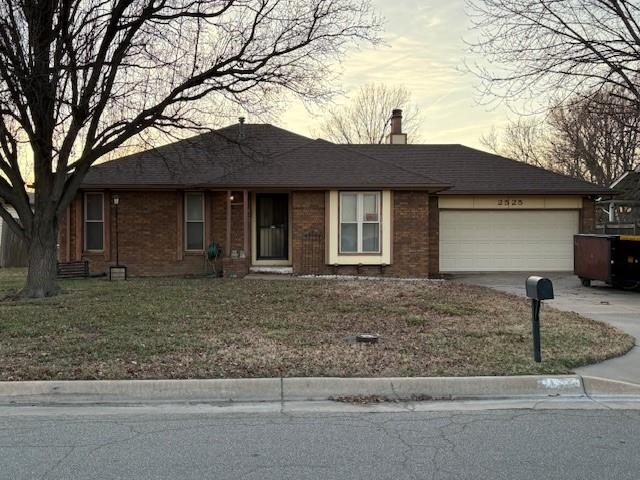 2525 S Capri Ln Property Photo