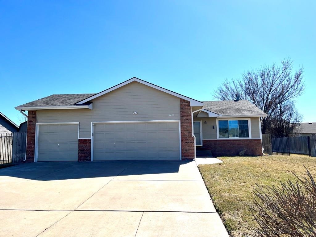1629 W Firefly Property Photo