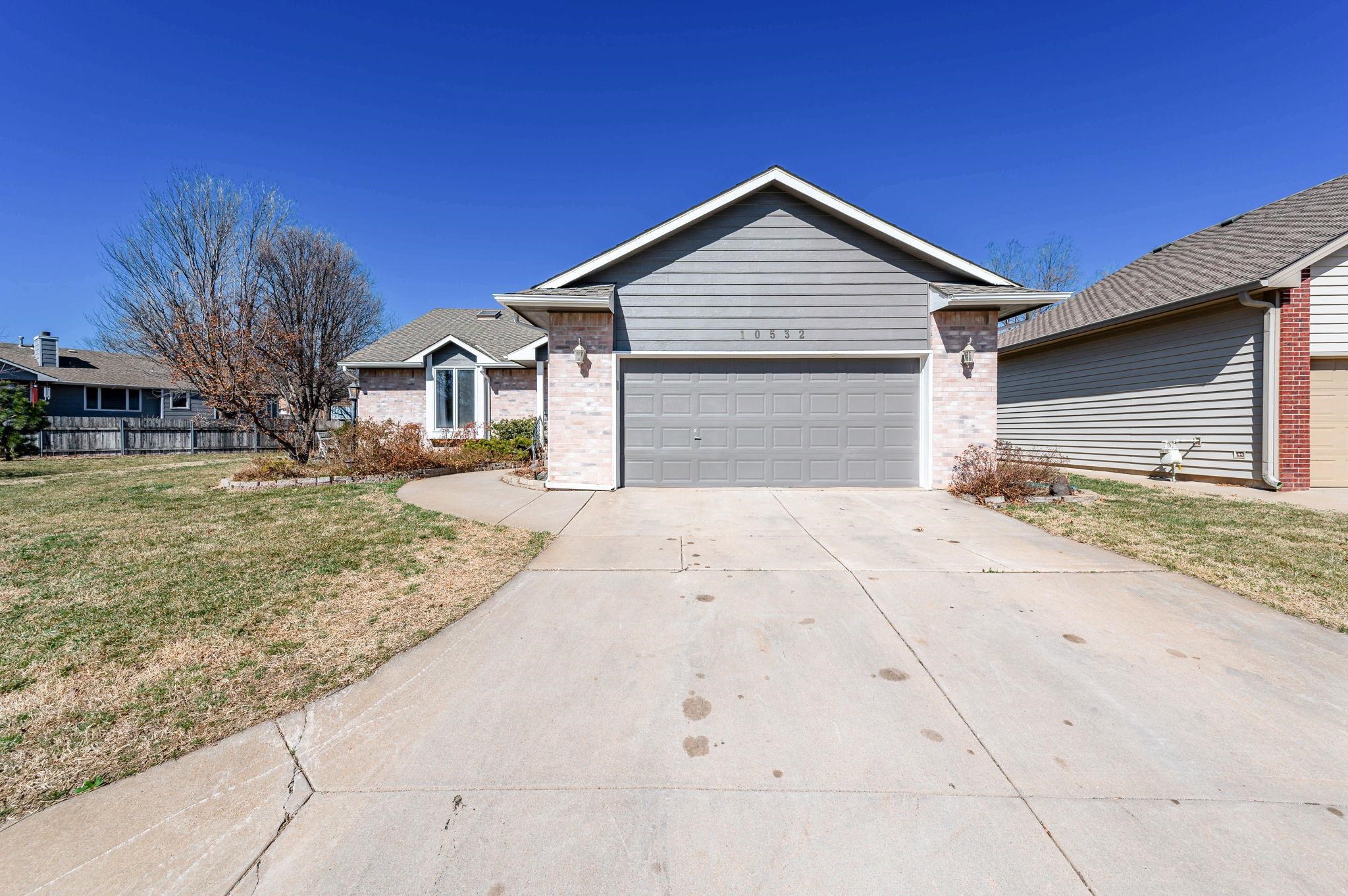 10532 W Millpond St Property Photo
