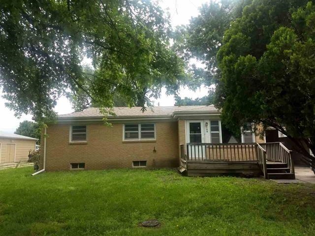 109 Lincoln Property Photo