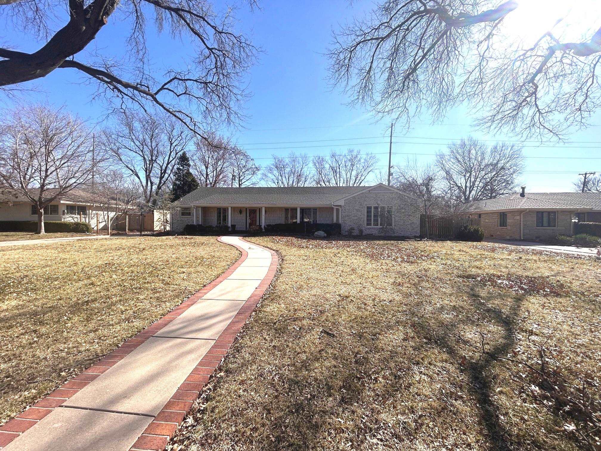 36 N Stratford Rd Property Photo