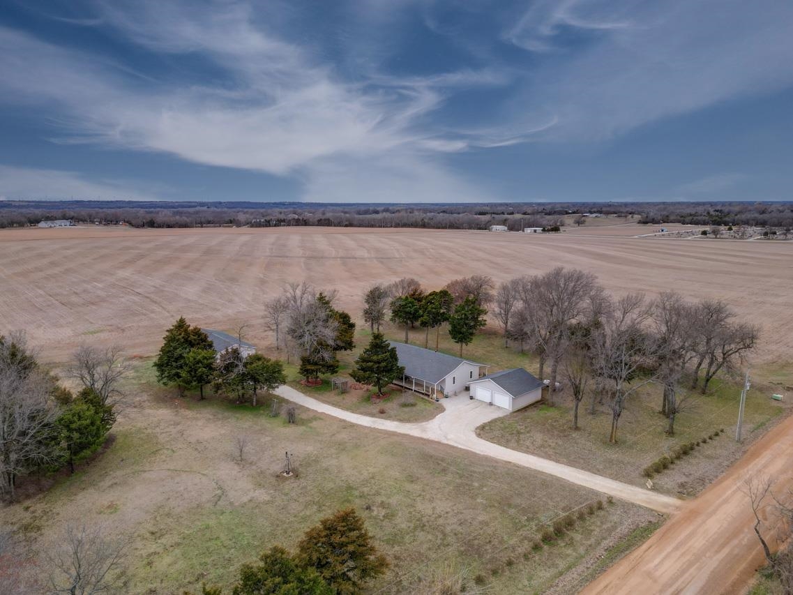 10287 282nd Rd Property Photo