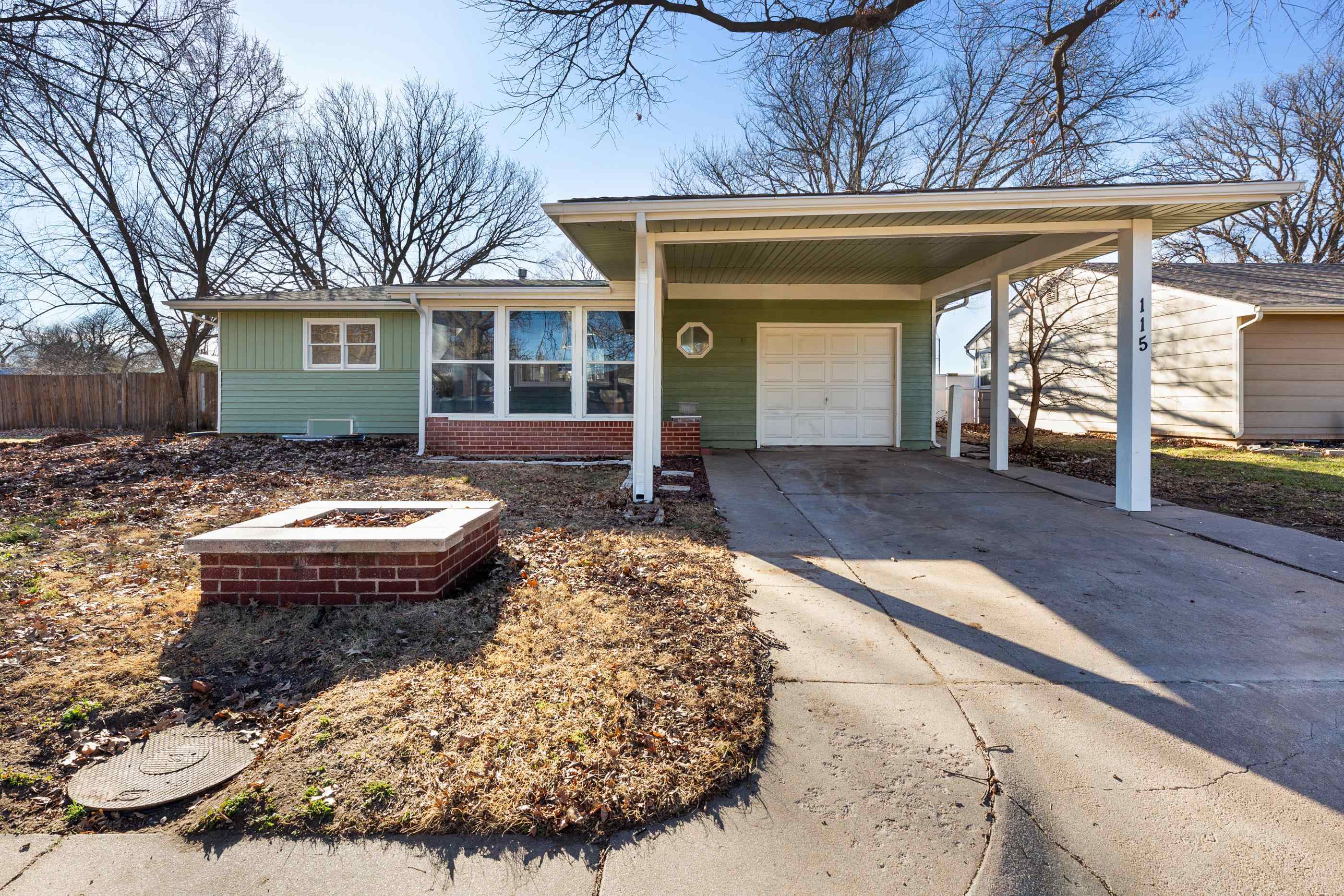 115 N Randall St Property Photo