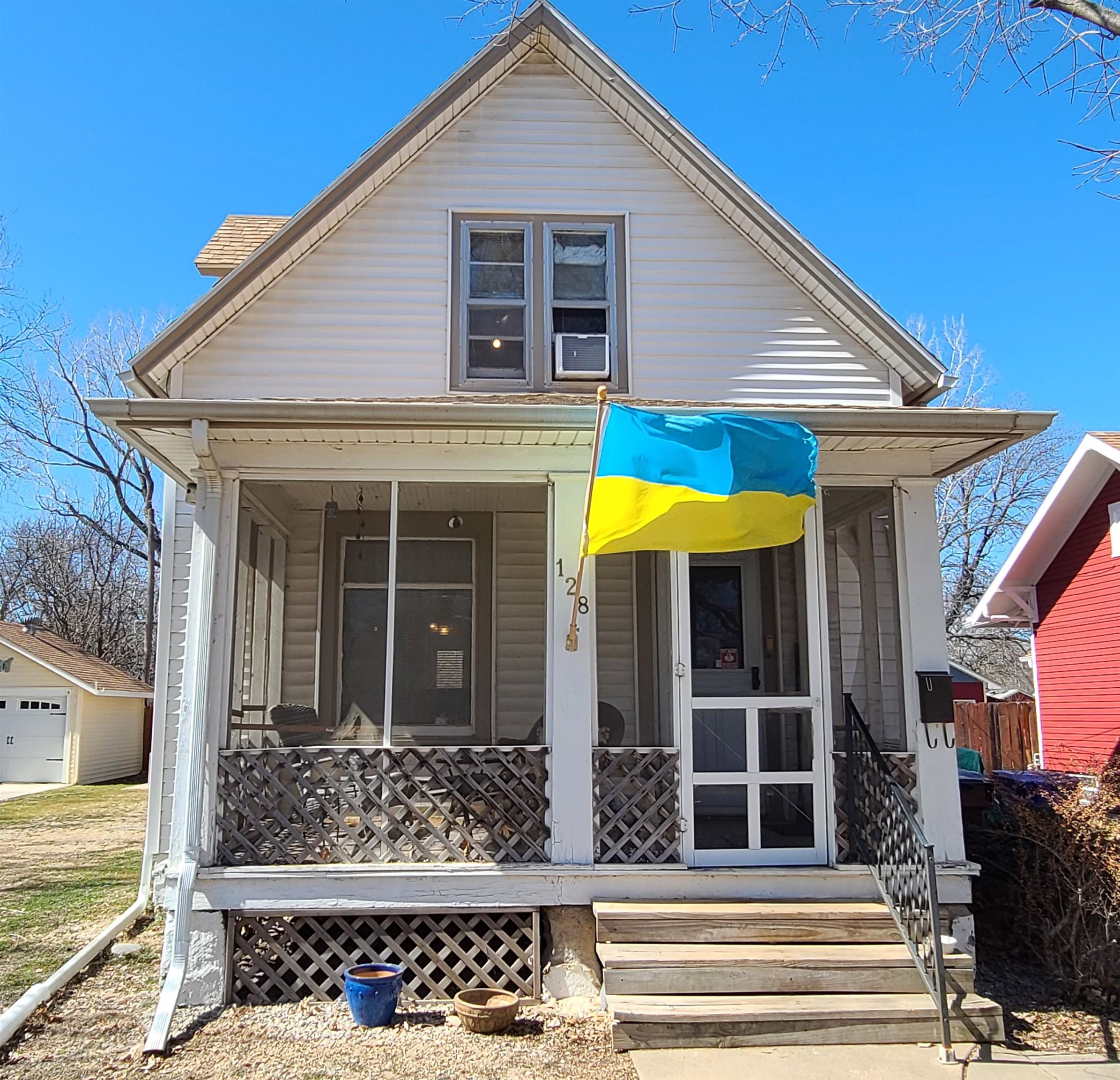 128 S 3rd St Property Photo