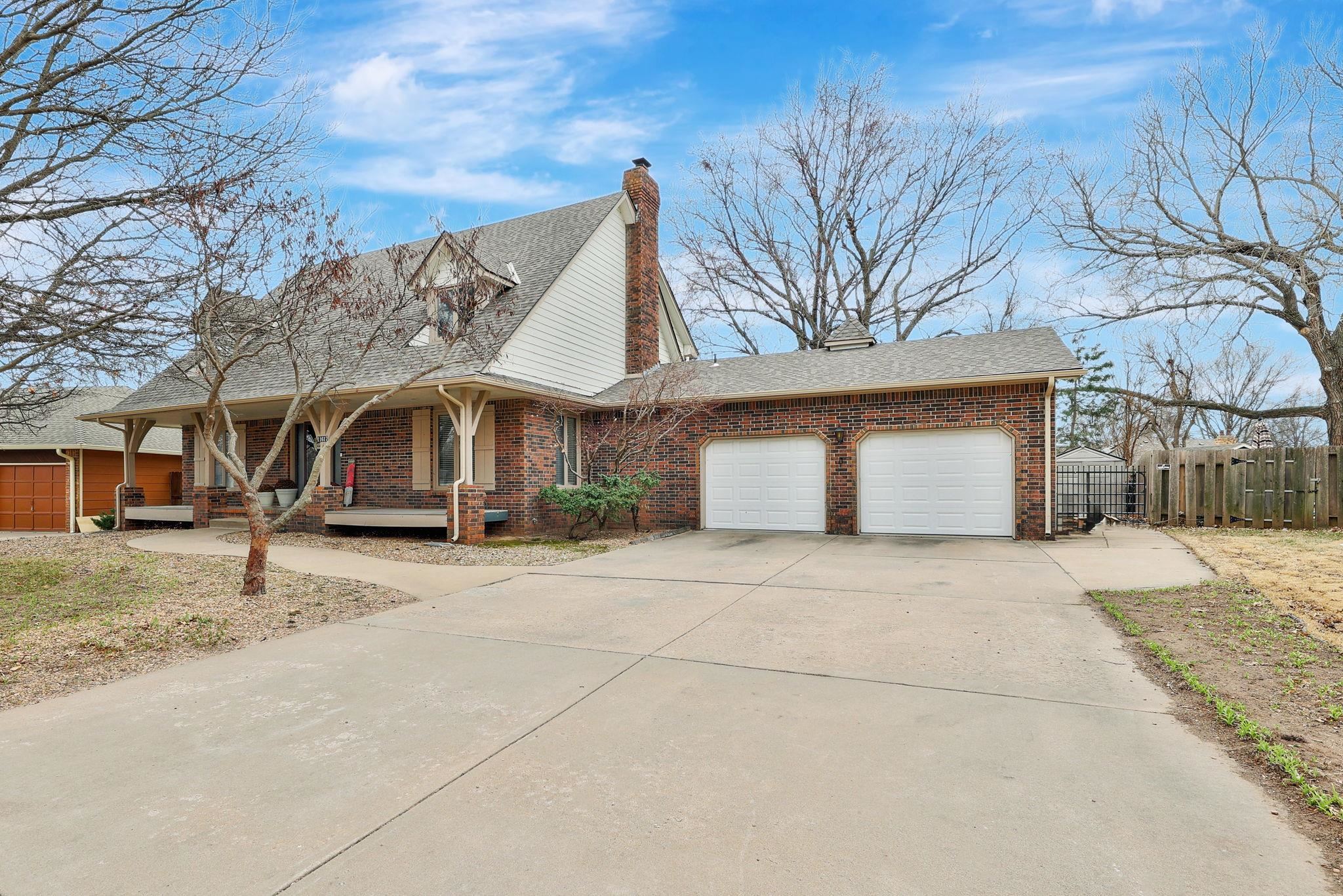 11617 W Burton Property Photo 3