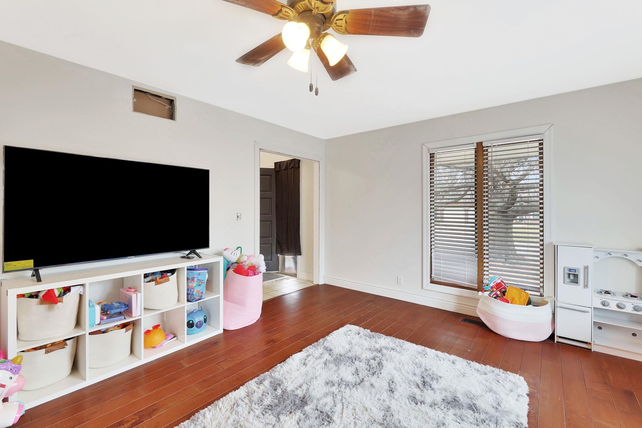 11617 W Burton Property Photo 20