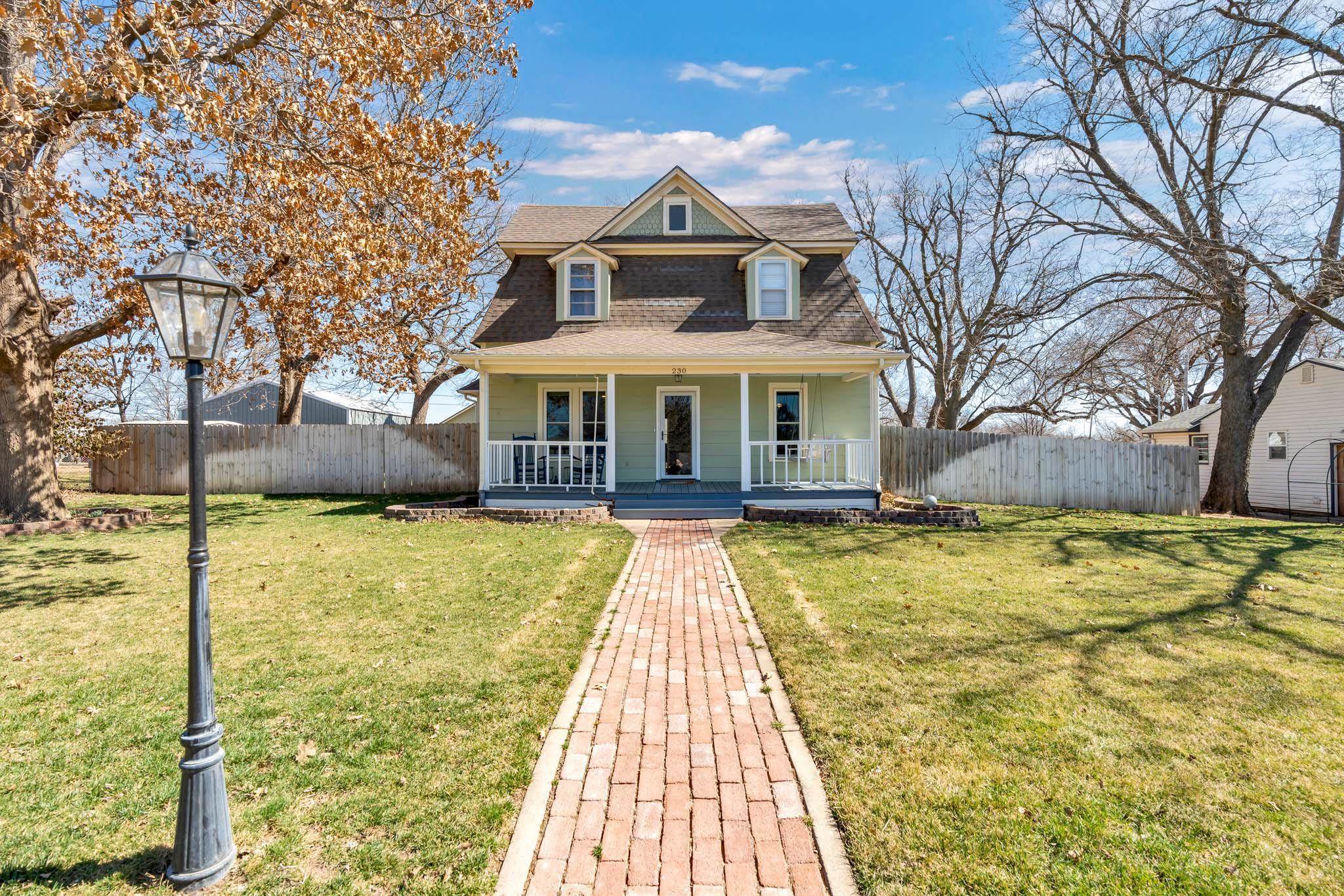 230 S Gorin St Property Photo