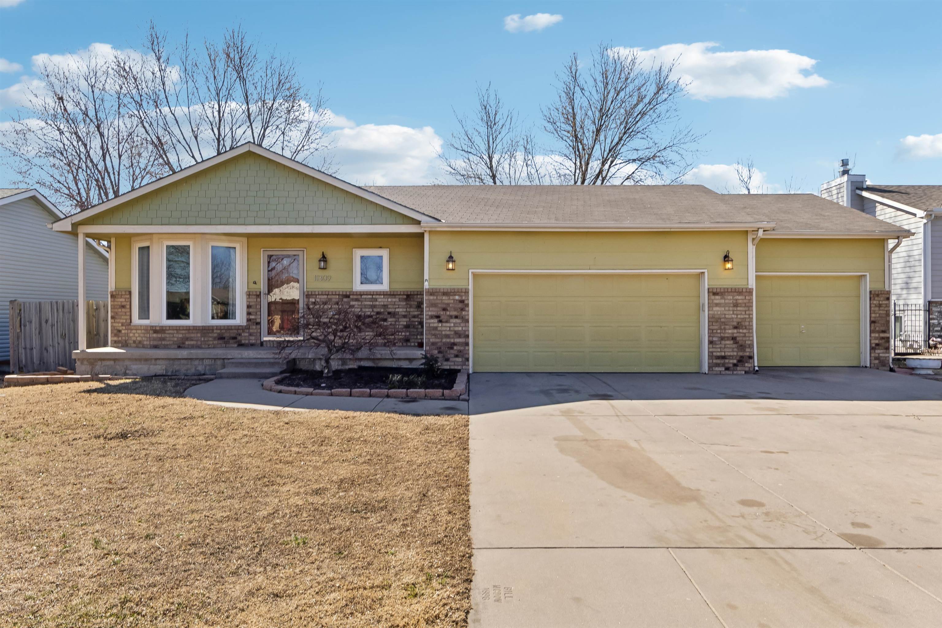 11309 W Lydia Cir Property Photo 1