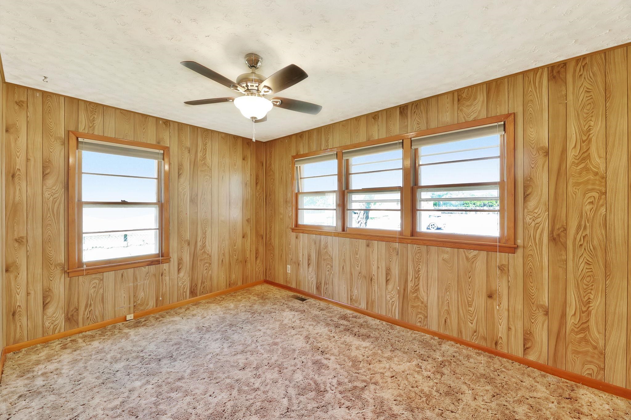 705 N Arapaho St Property Photo 22